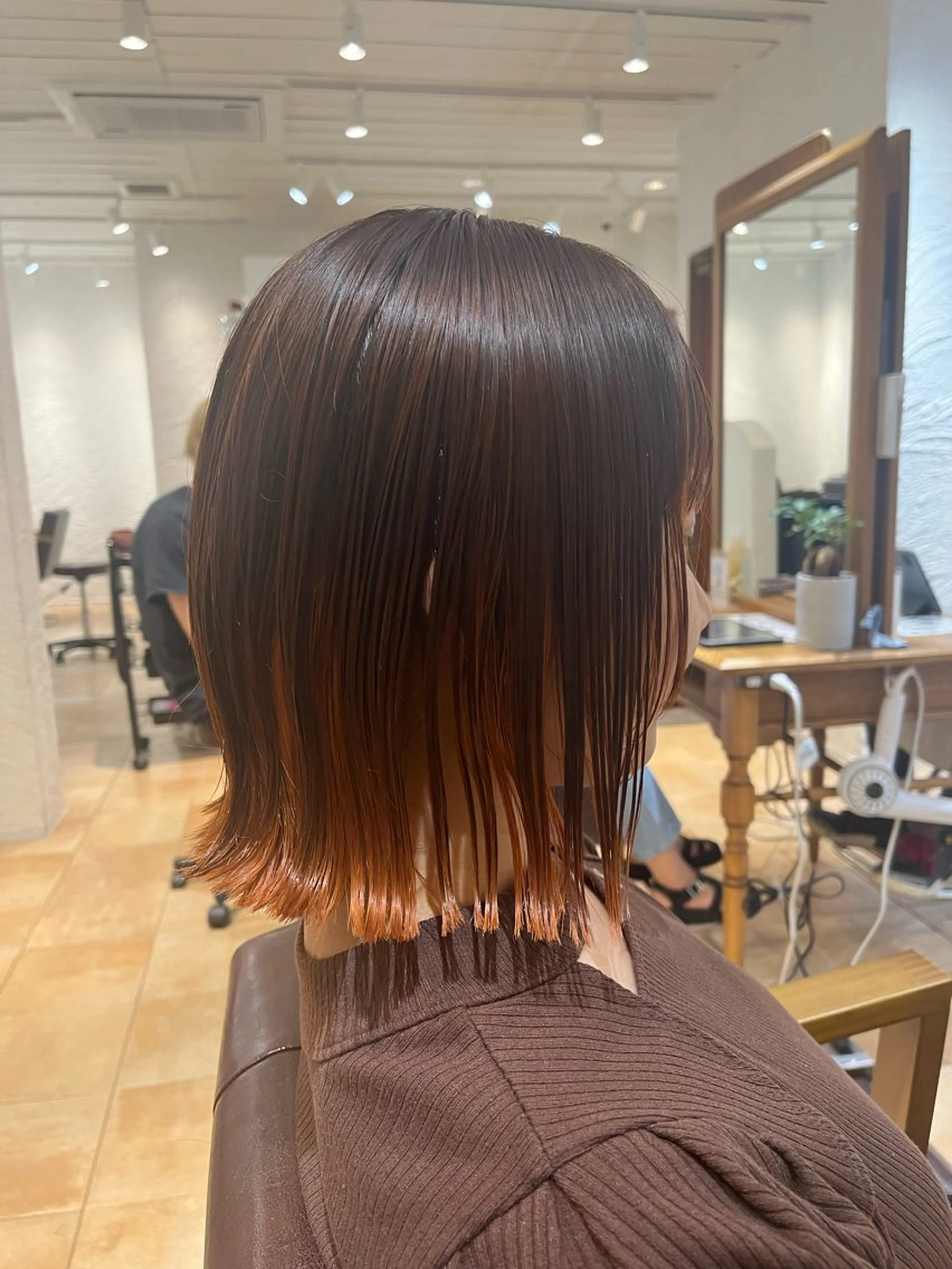 ミディアム カラー インナーカラー オレンジ ヘアカラー 🌈透明感カラー🌈 🌟吉田祐介🌟のヘアスタイル