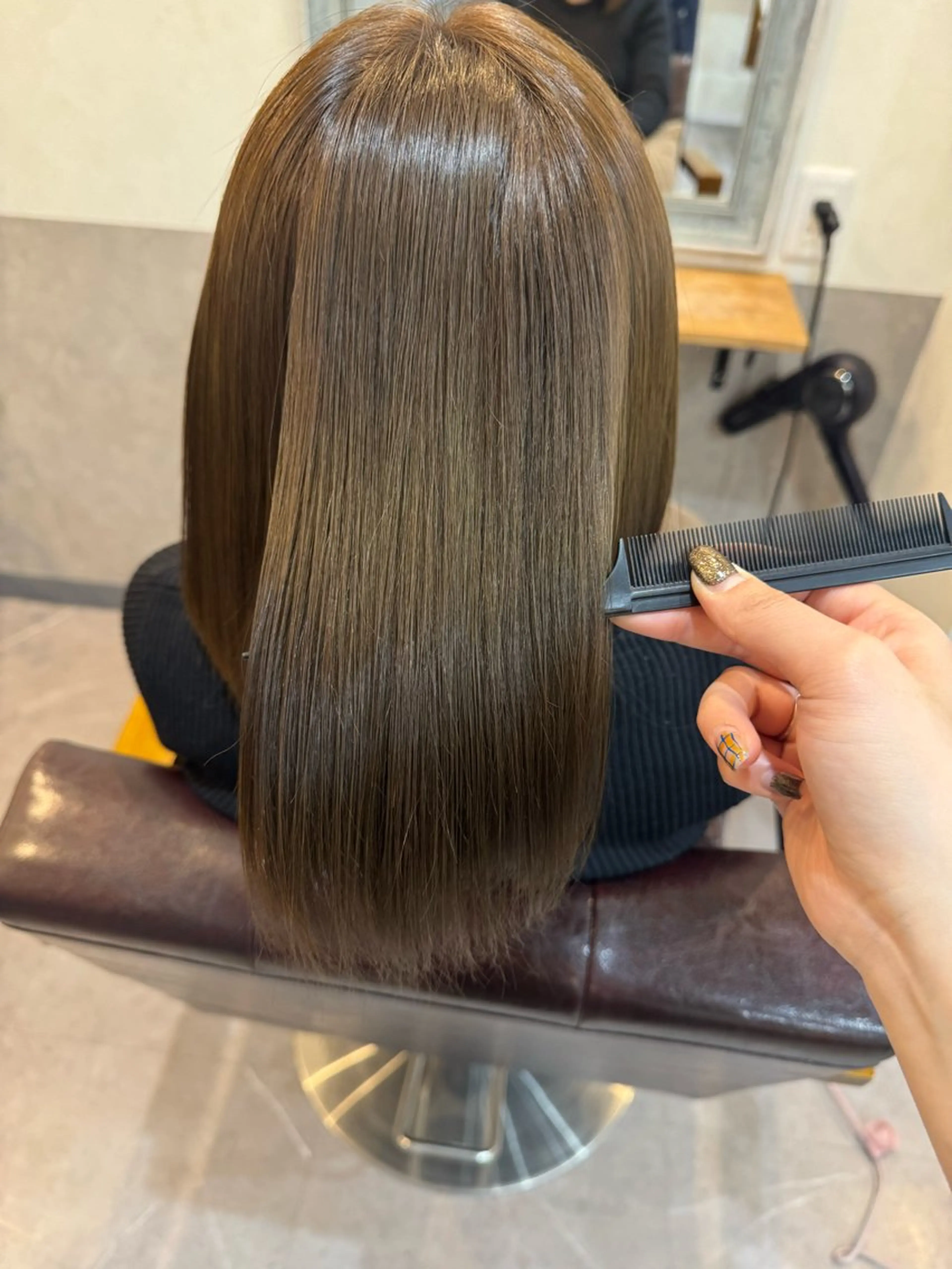ミディアム カラー ベージュカラー オリーブベージュ 松戸 Nerine 【ネリネ】かえでのヘアスタイル