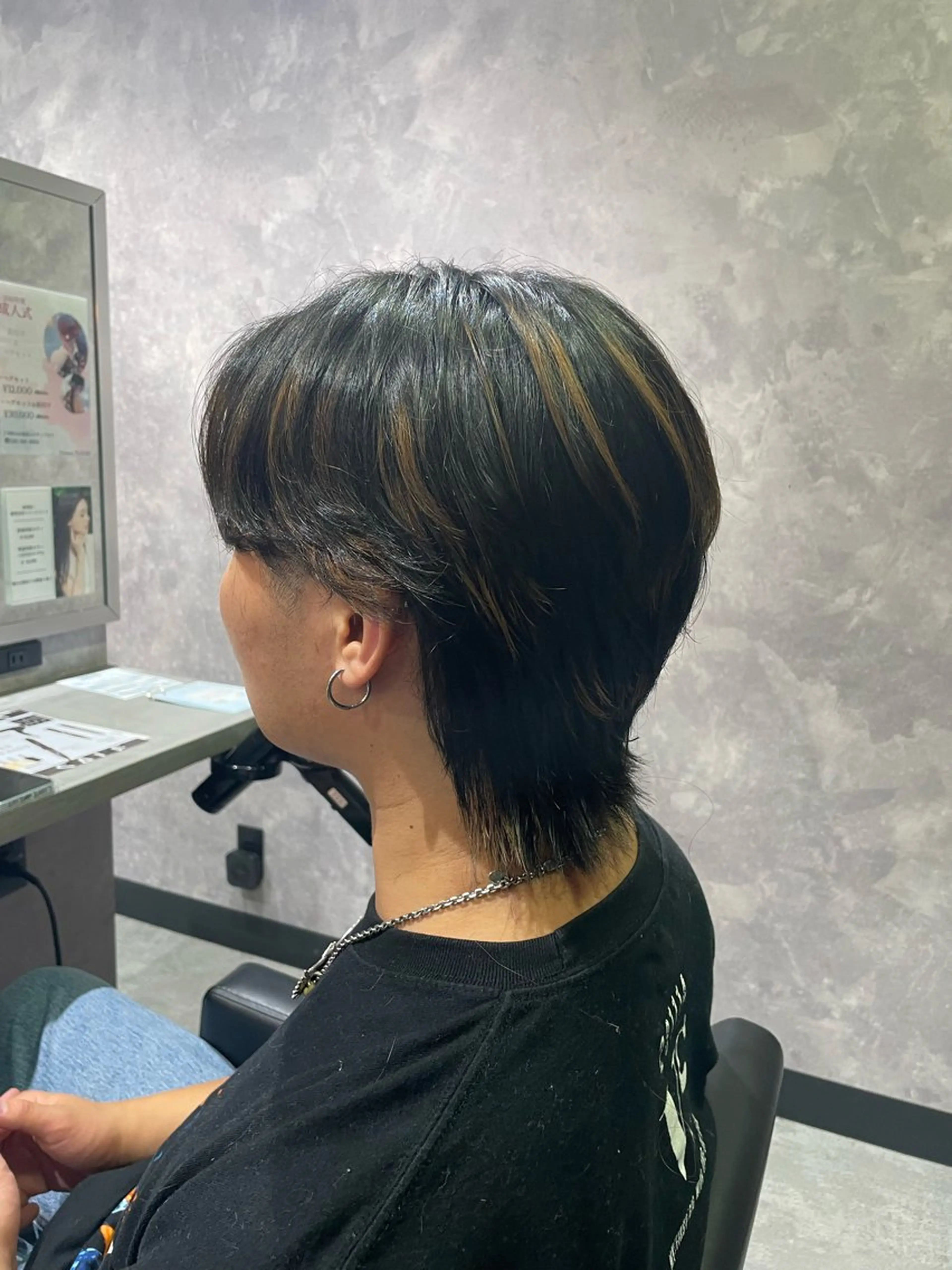 ショート カット 手塚 由佳のヘアスタイル