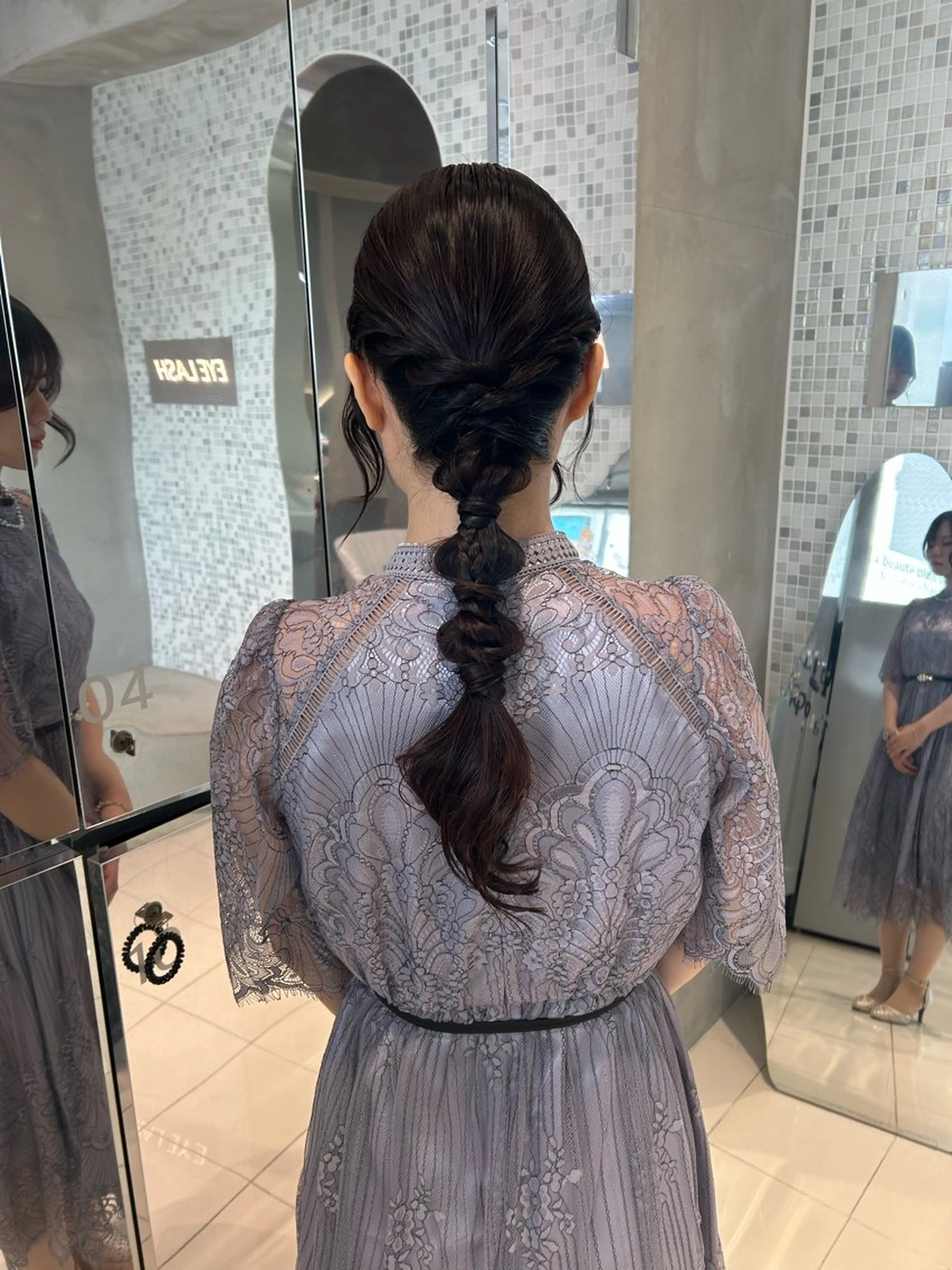 ロング ヘアアレンジ ヘアセット 透明感カラー🫧 nanohaのヘアスタイル