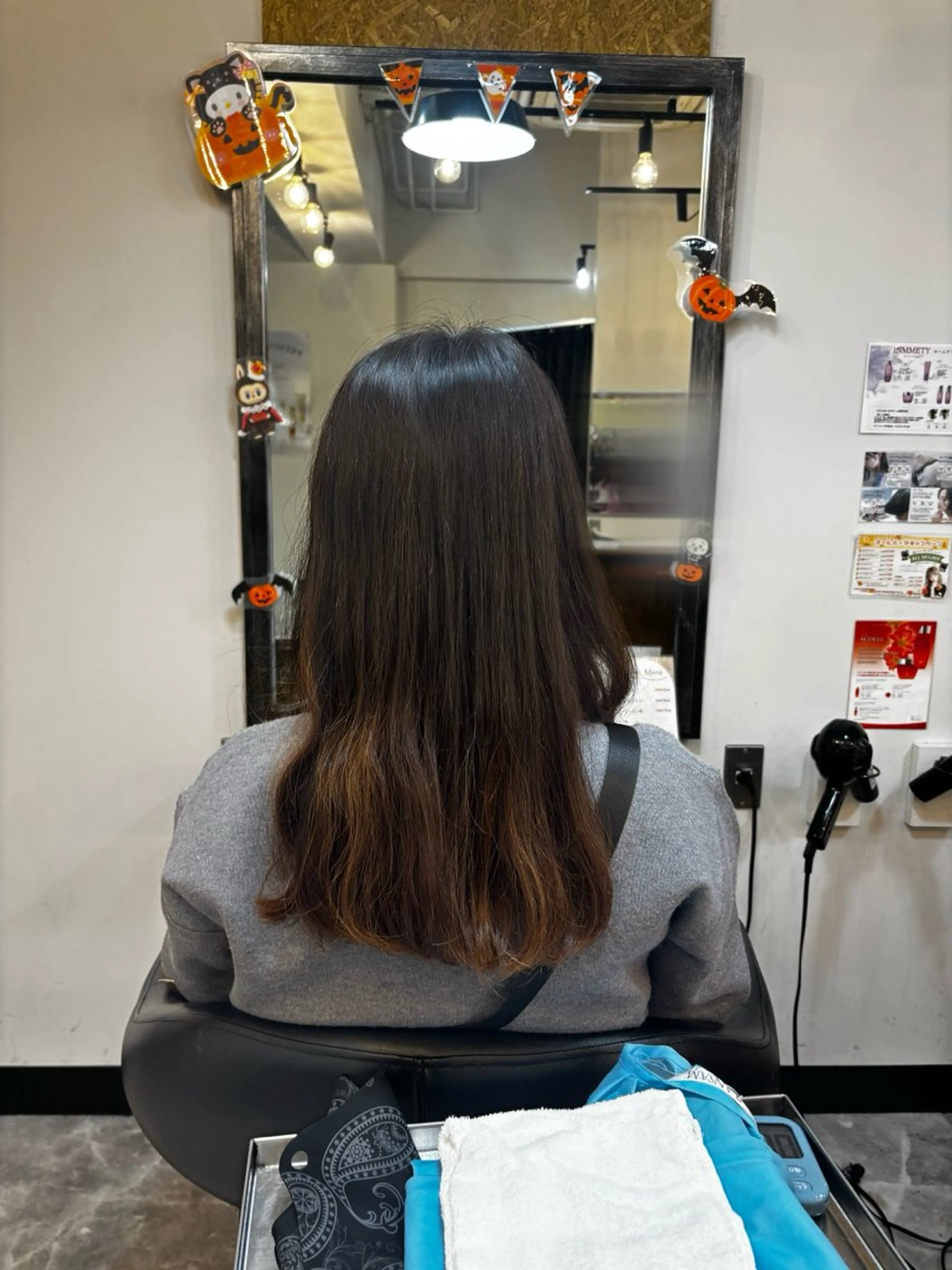 ミディアム カットモデル無料 🌙 松本のヘアスタイル