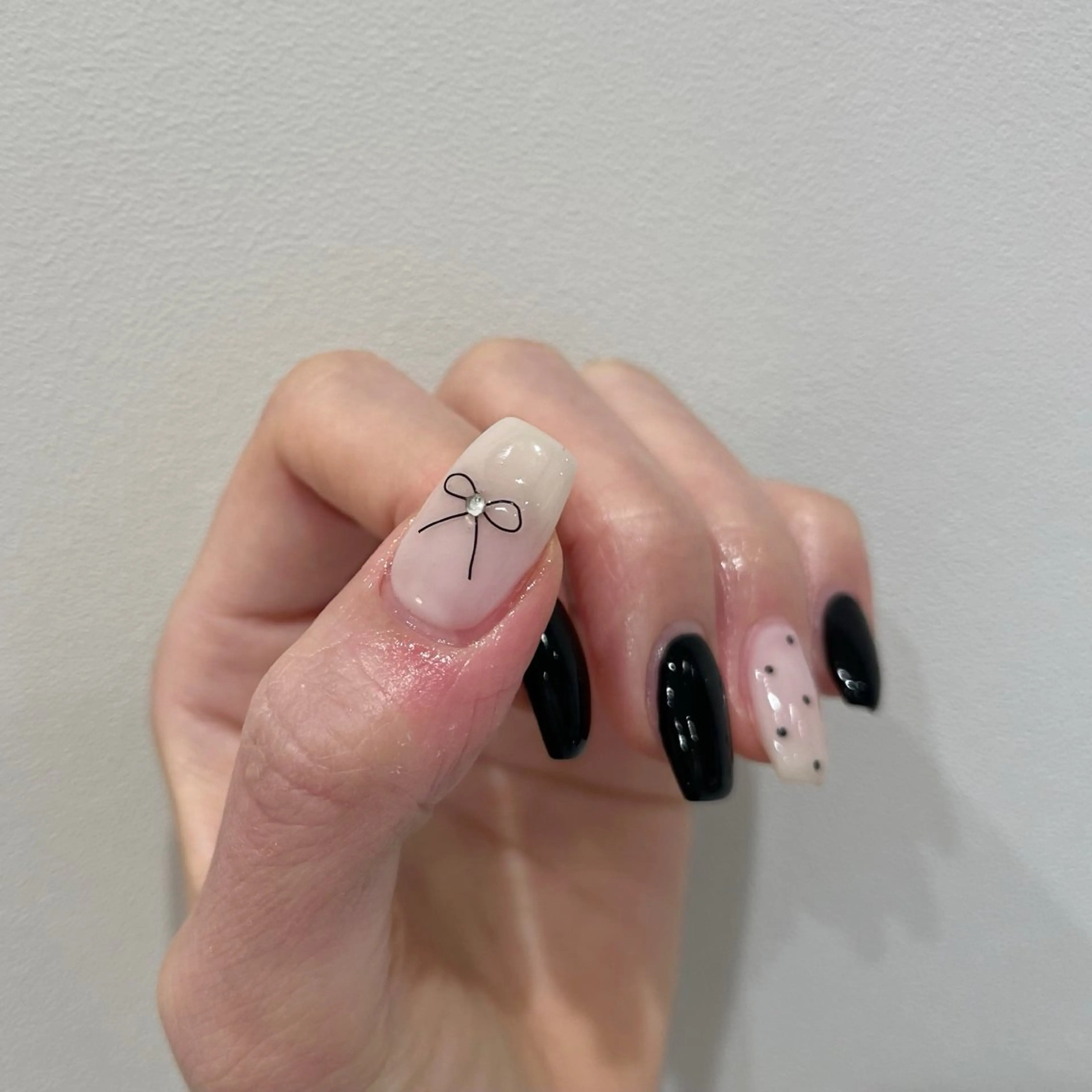 ネイル 杏花梨 ROCCOnailのネイルデザイン