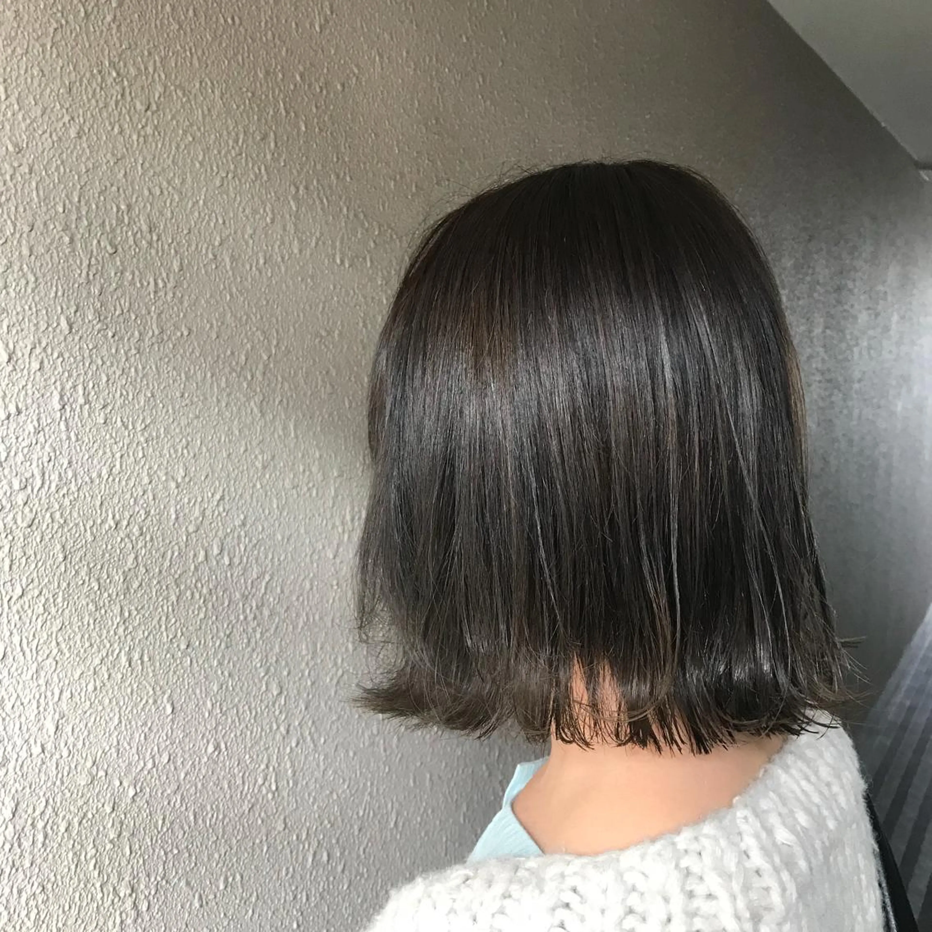 ショート カラー ボブ 外ハネヘア カット ヘッドスパ chouette/ 根本優希のヘアスタイル