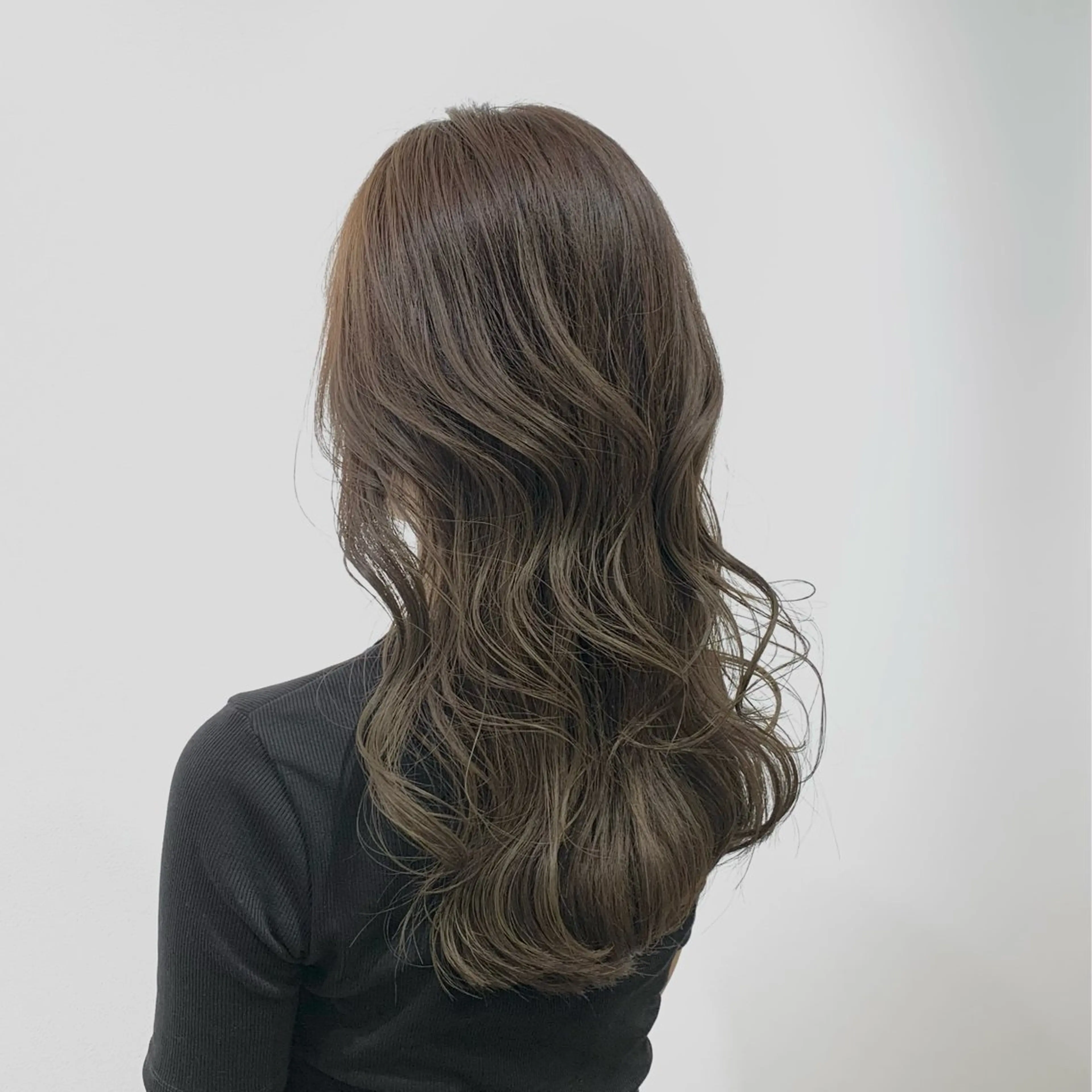 ロング カラー ヘアアレンジ キヨミ 韓国レイヤーカットのヘアスタイル
