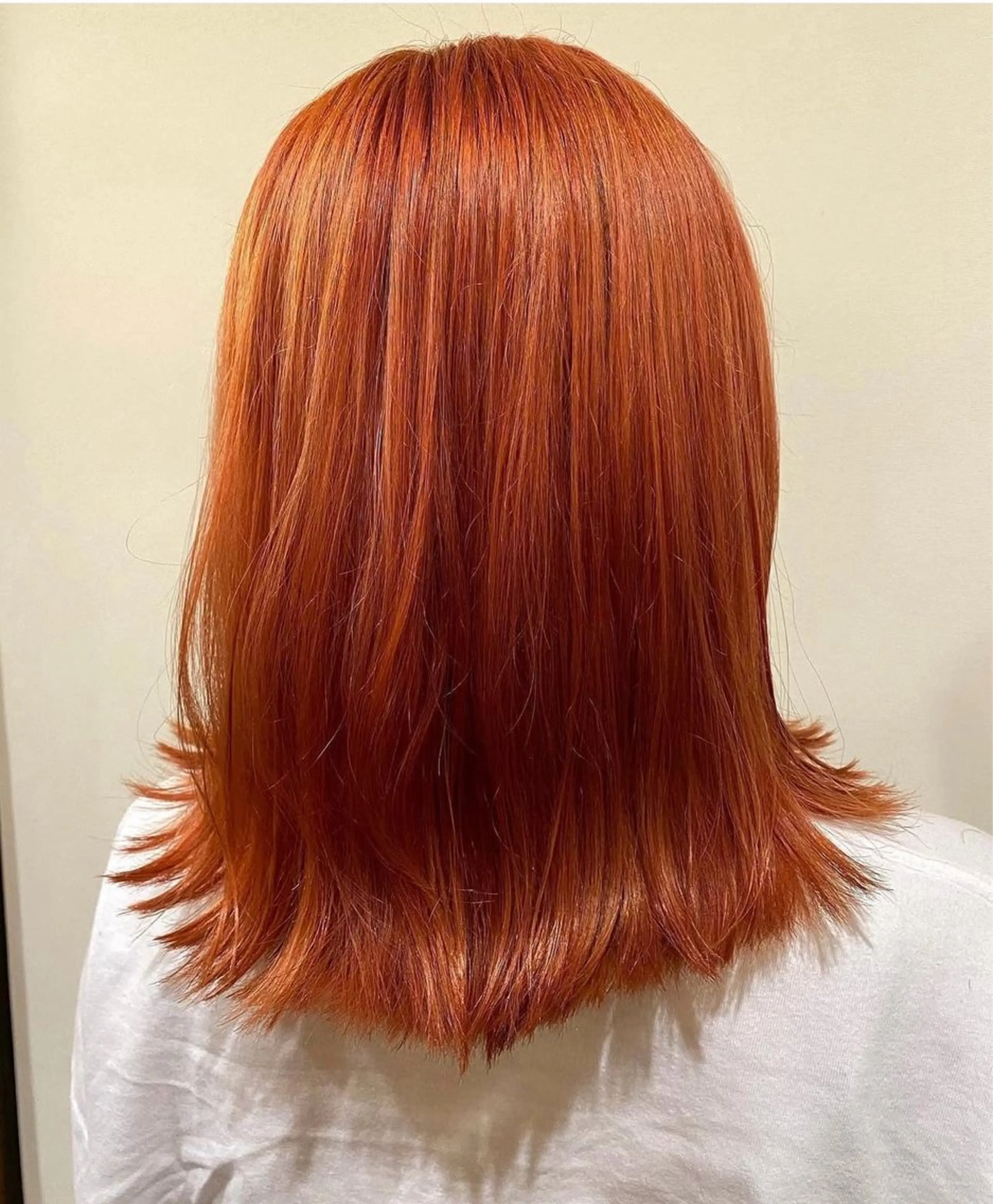 ミディアム カラー デザインカラー ハイライトカラー ハイトーンカラー ハイライト ヘアカラー トリートメント terra🌈大久保 睦美のヘアスタイル