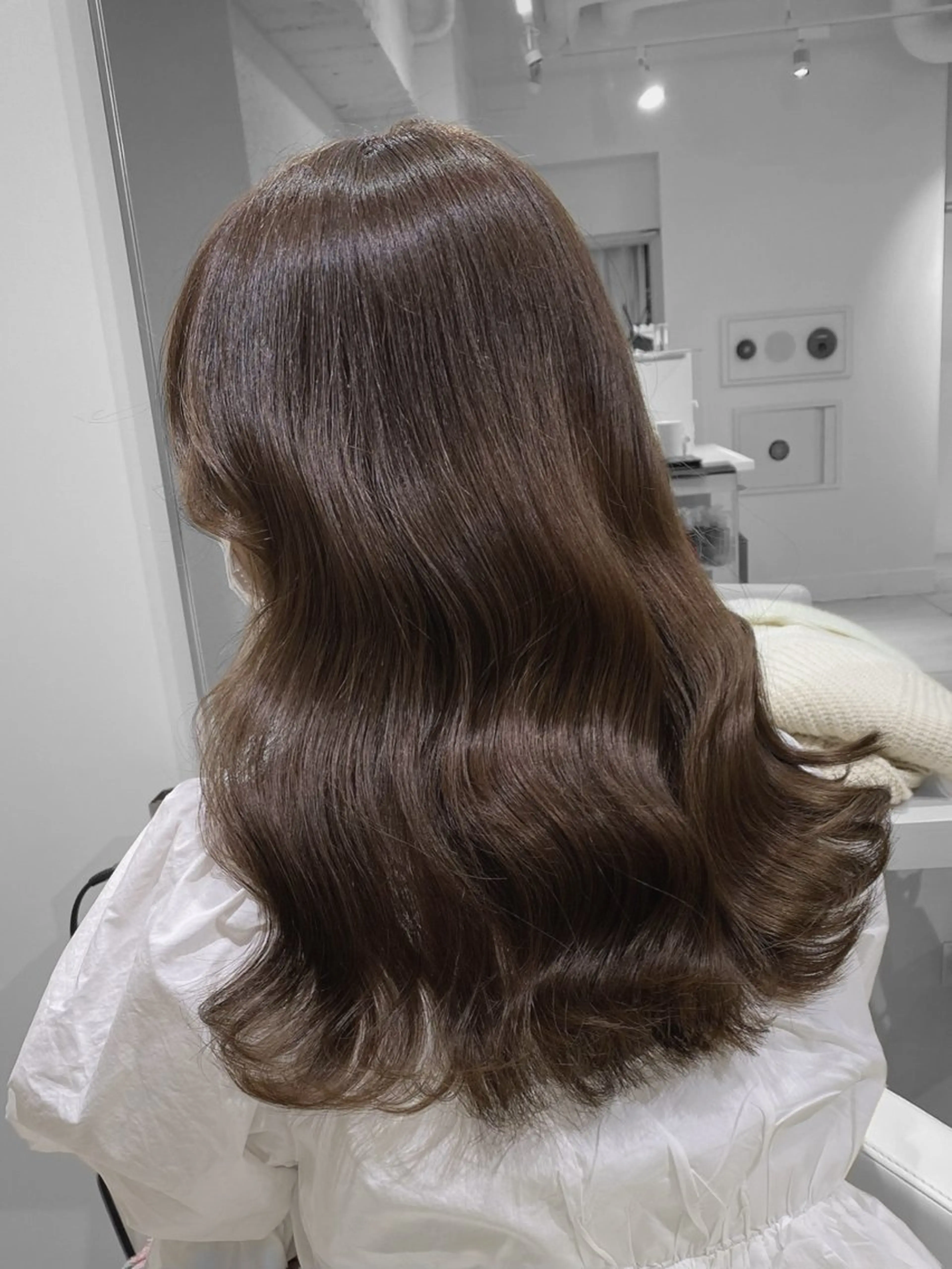 セミロング カラー レイヤー/髪質改善 🩶KAITOのヘアスタイル