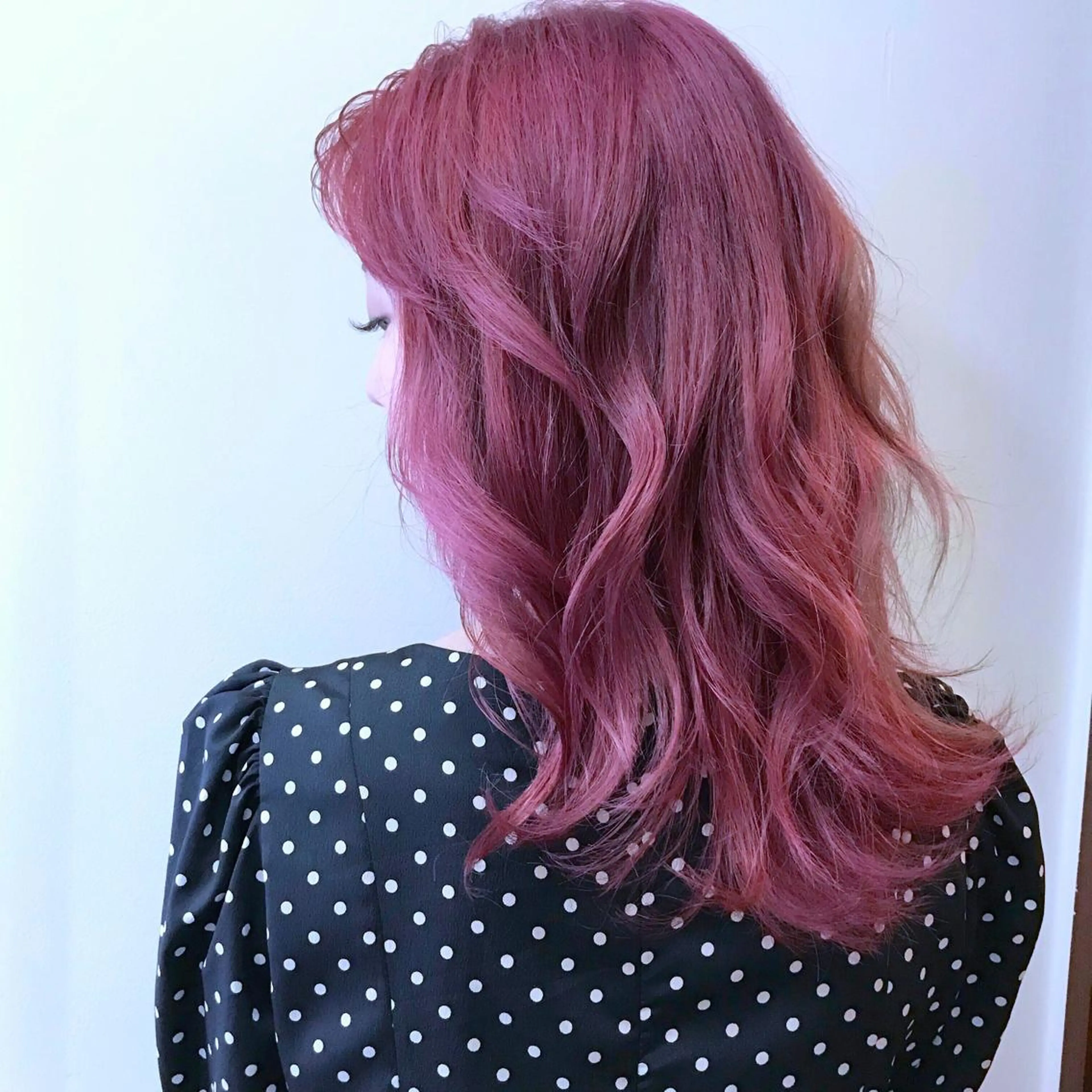 セミロング カラー ヘアアレンジ ピンクカラー ace share salon所属・桑原 祥のヘアスタイル