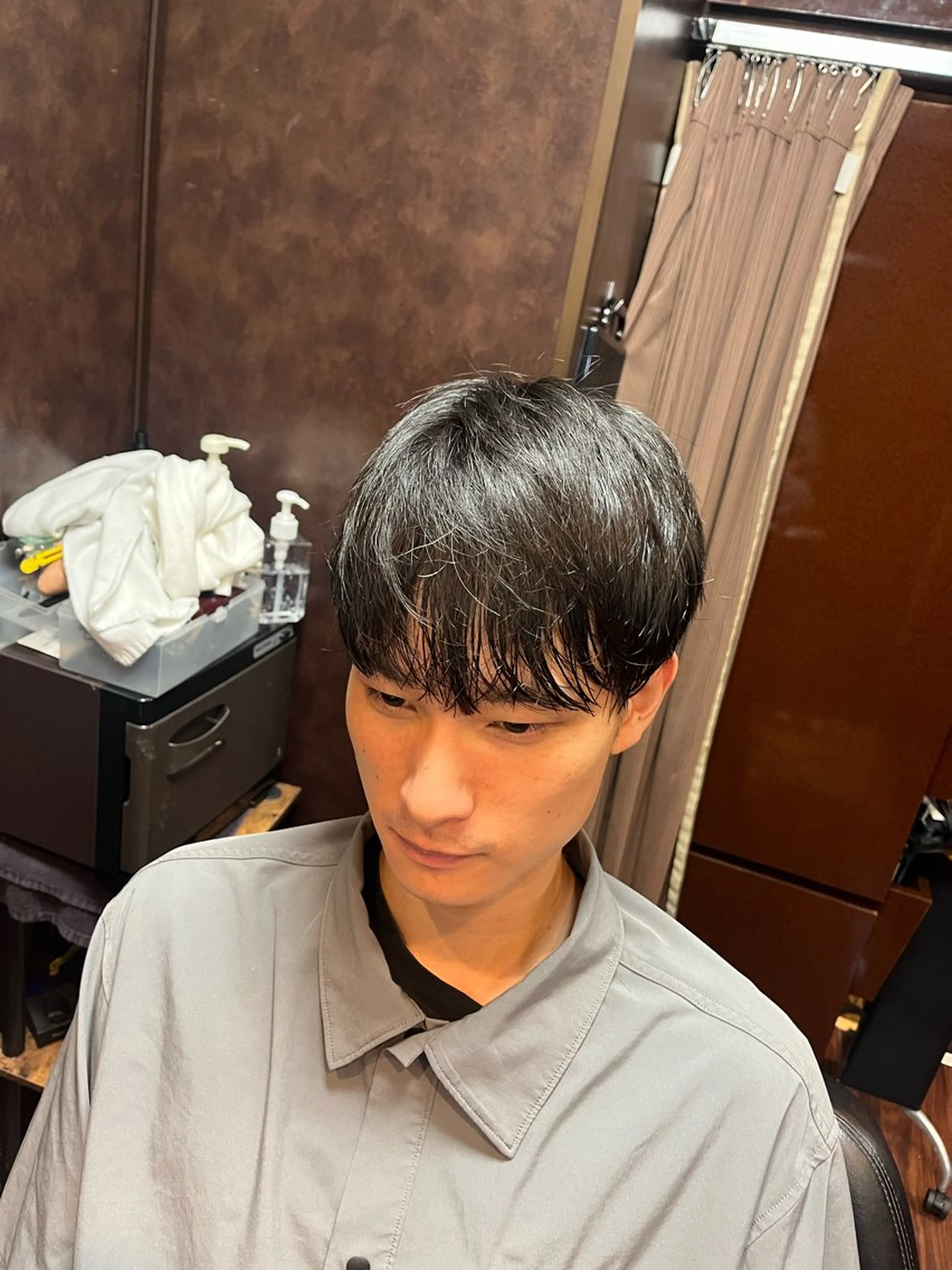 ミディアム メンズ ヒロ銀座ヘアーサロン六本木店所属・宮崎 陽樹のヘアスタイル