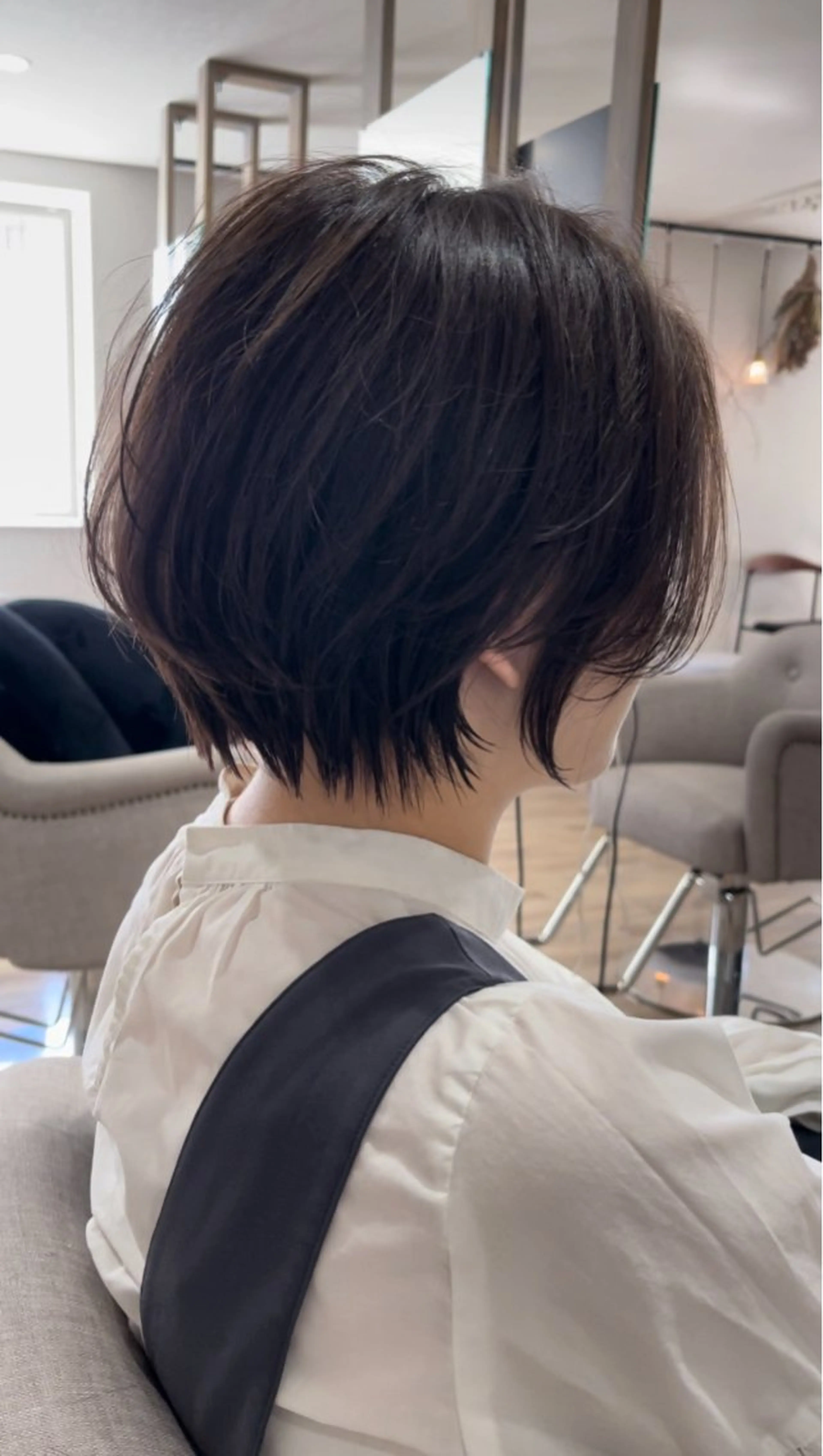 ショート カラー ベージュカラー ボブ くびれヘア カット ヘアカラー トリートメント 田畑 智規のヘアスタイル