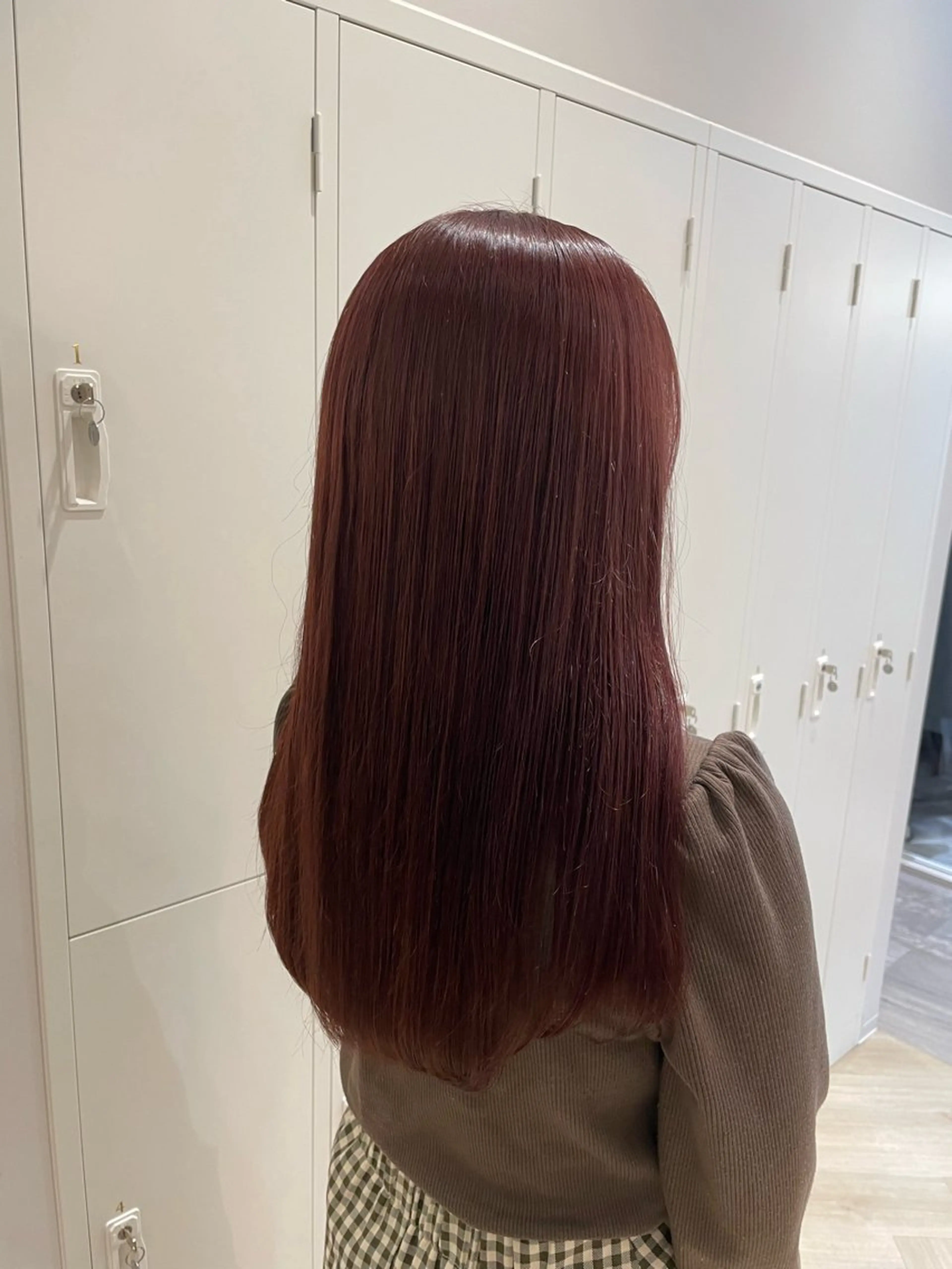 ロング カラー カット ヘアカラー トリートメント ヘッドスパ Jr.stylist 彩乃のヘアスタイル