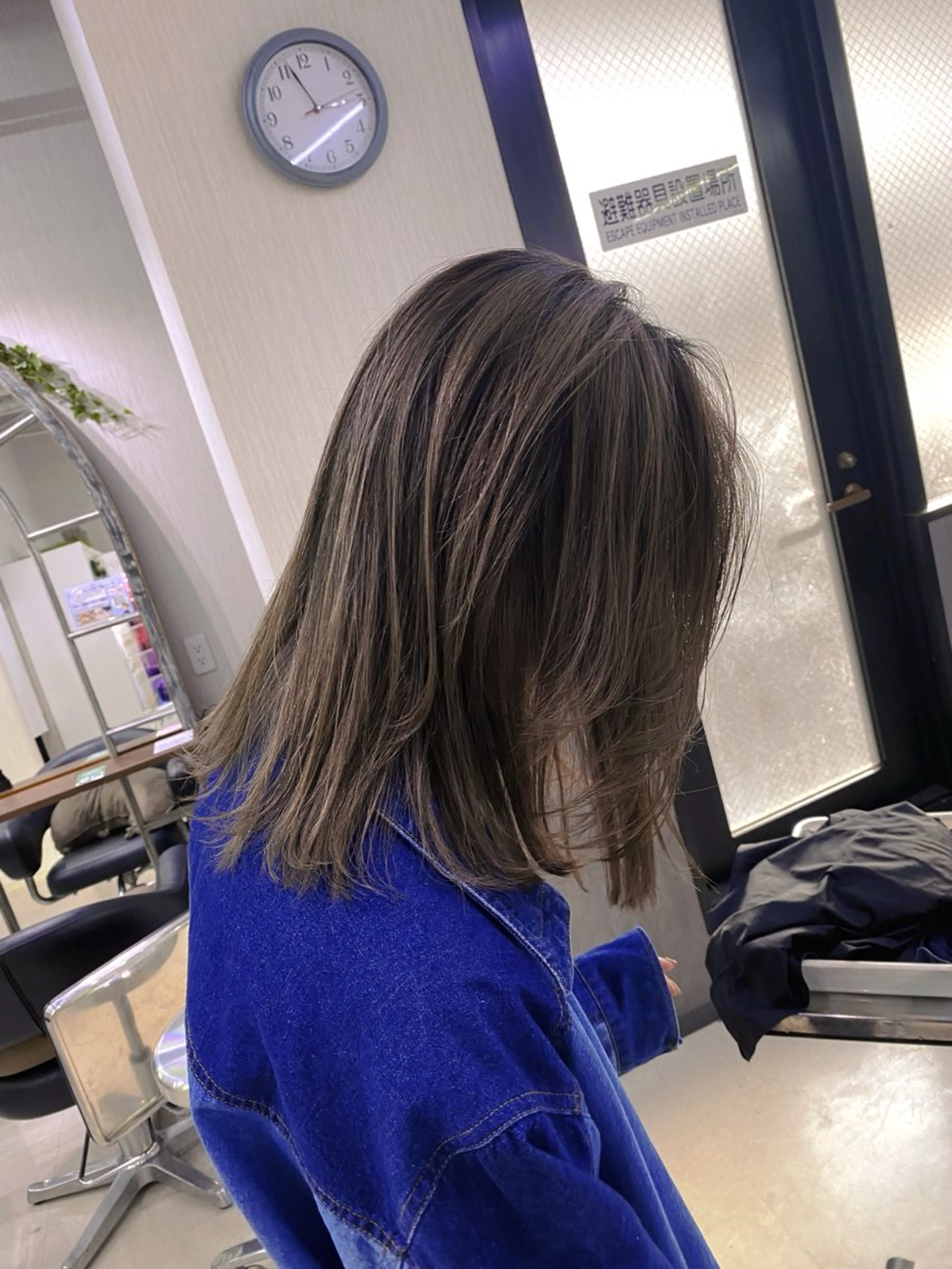 ミディアム ヘアカラー カラー特化 横川　翔希のヘアスタイル
