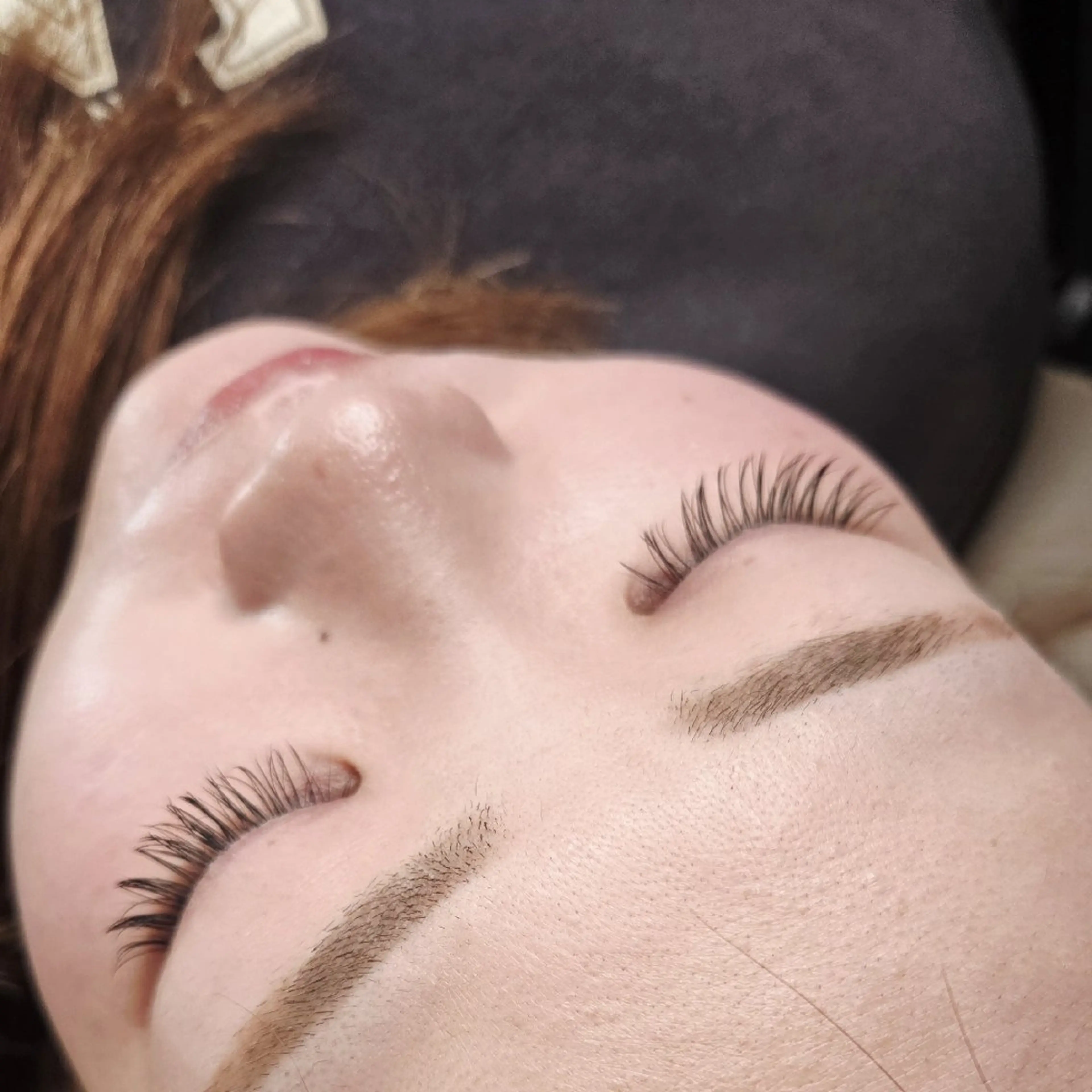 マツエク・マツパ バインドロック 束感まつ毛 Cカール フラットラッシュ ナチュラル マツエク Hair＆beauty BRY所属・hair& beauty BRYのマツエク・マツパデザイン