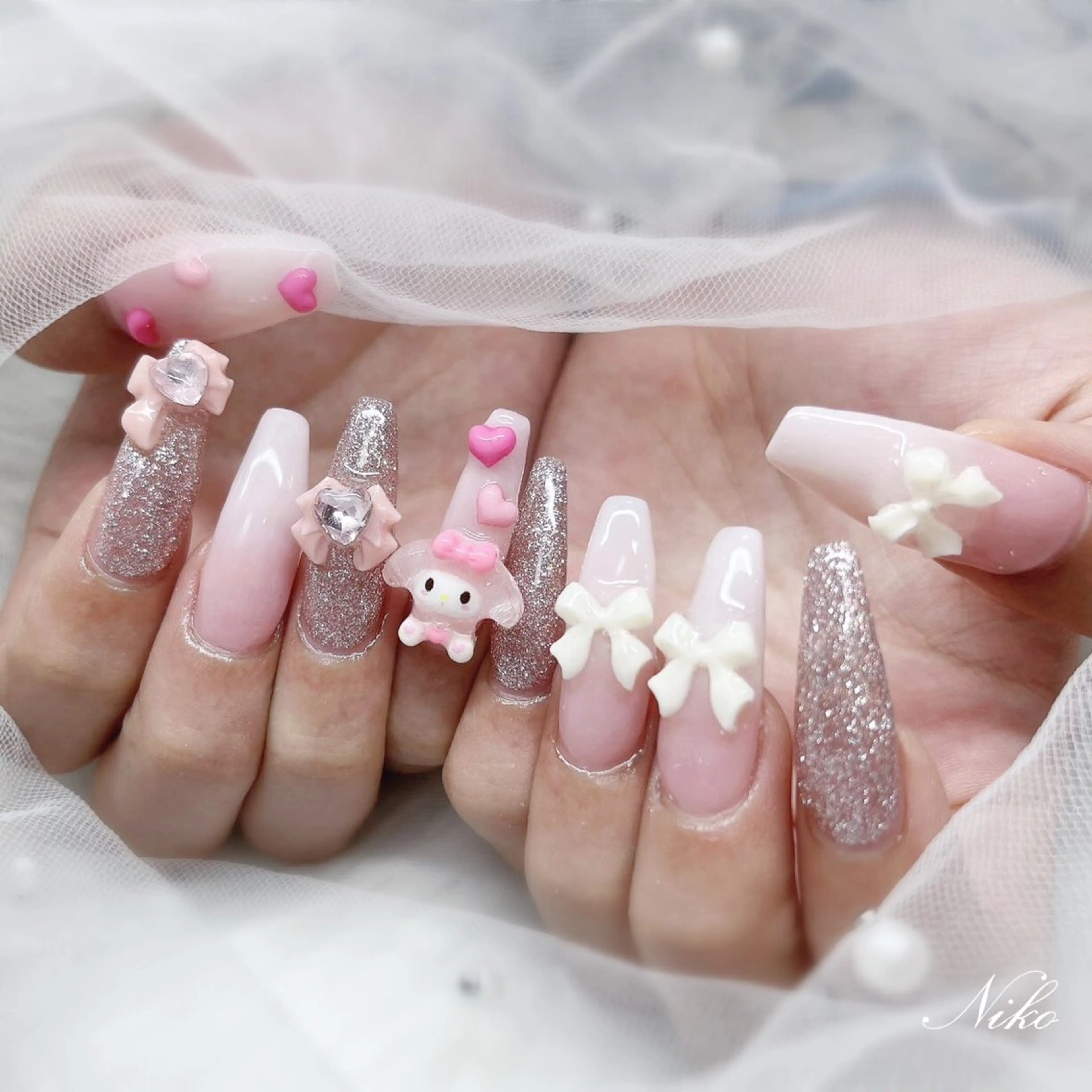 ネイル チークネイル 長さ出し フラッシュネイル フットネイル フレンチネイル Niko nailサロンのネイルデザイン