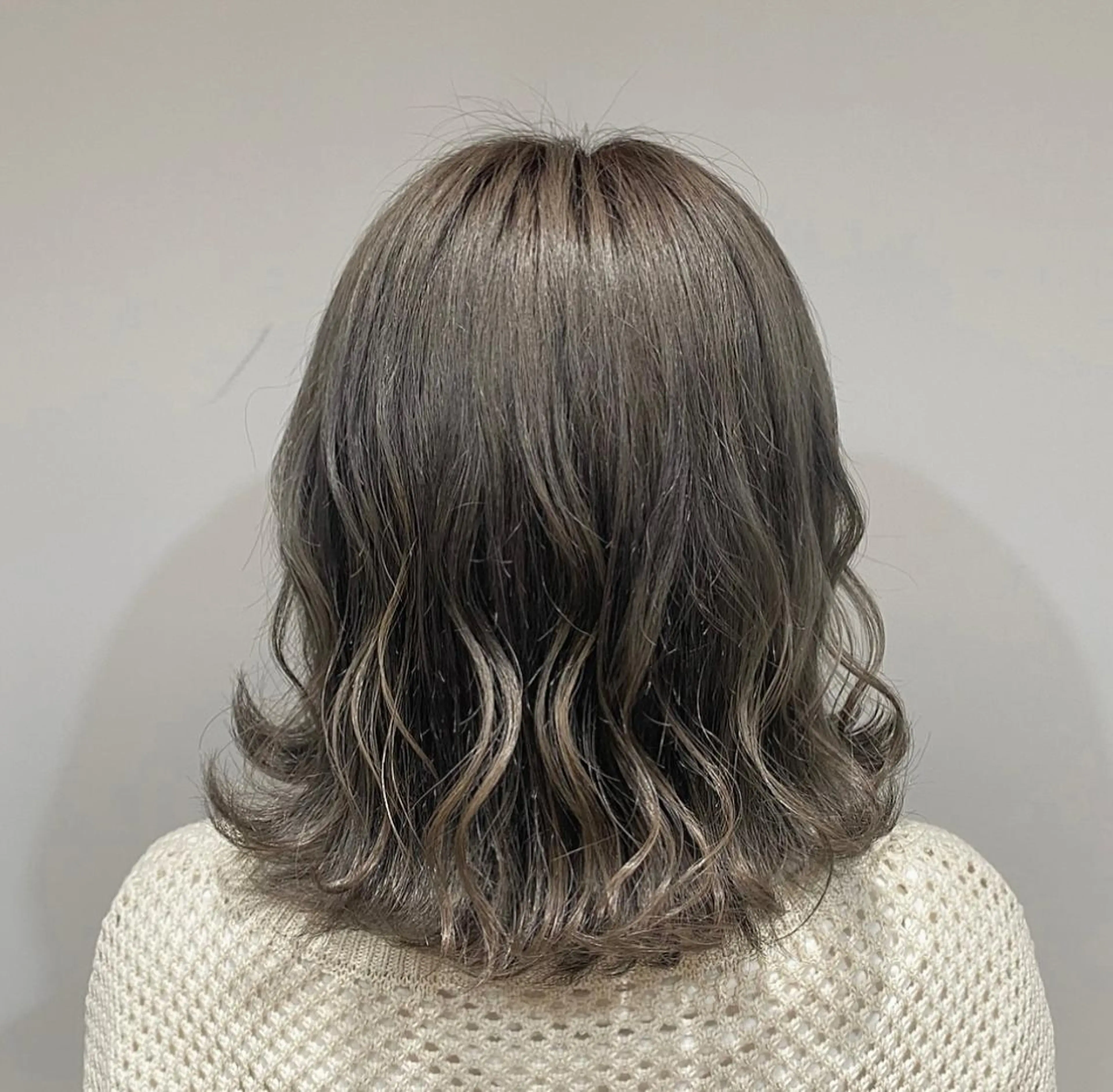 ミディアム ヘアカラー トリートメント たなか もえなのヘアスタイル
