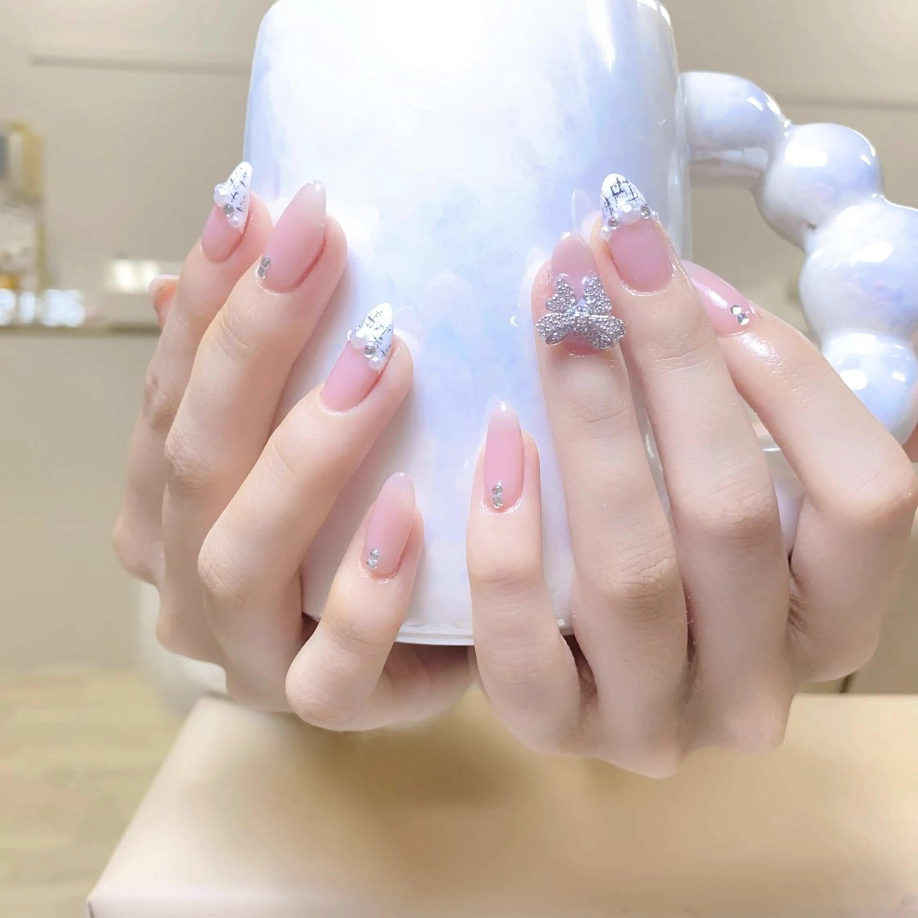 ネイル ハンドネイル ハンドケア 🤩 Yuliaユリアのネイルデザイン