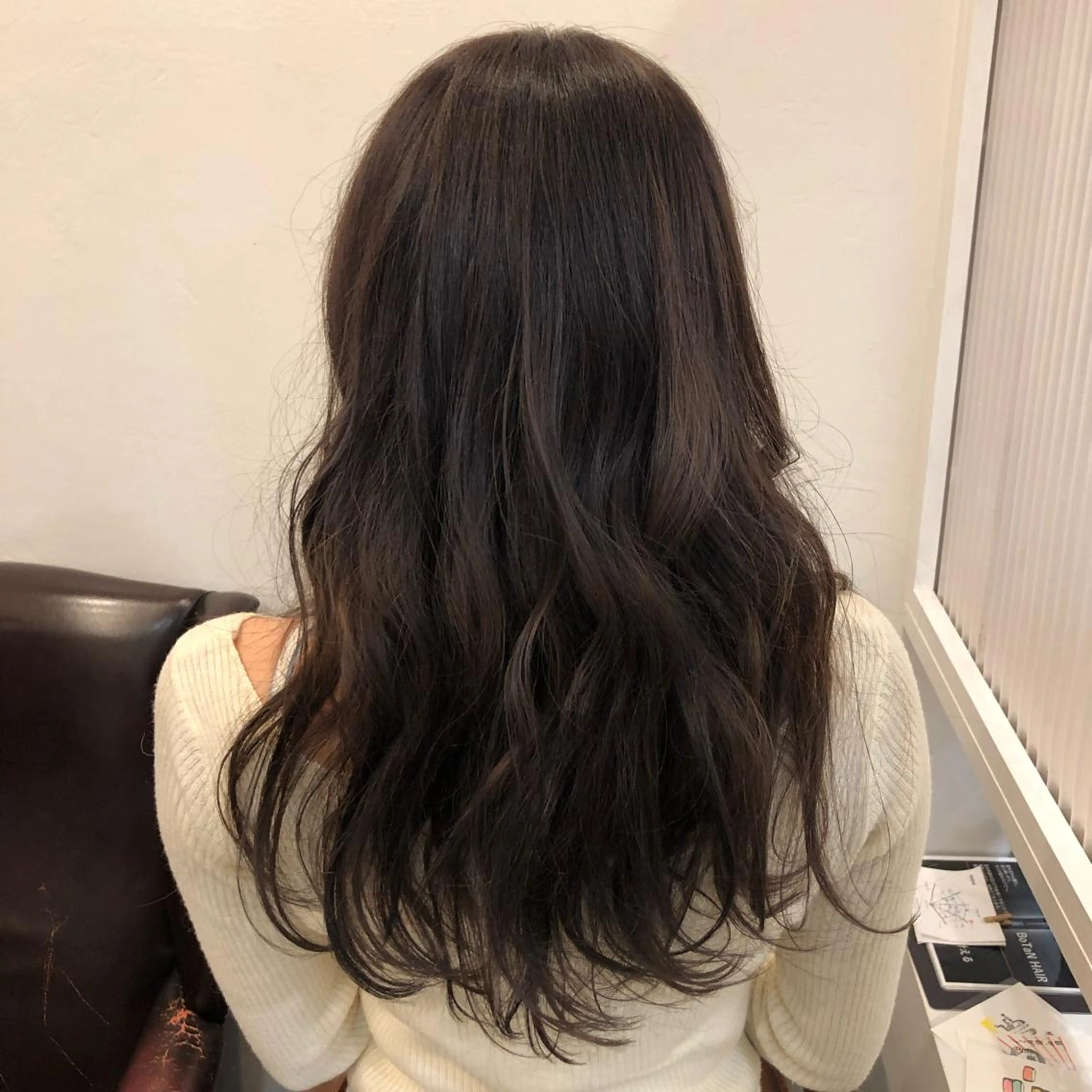 ロング カラー バイオレットカラー 畠山 渚のヘアスタイル