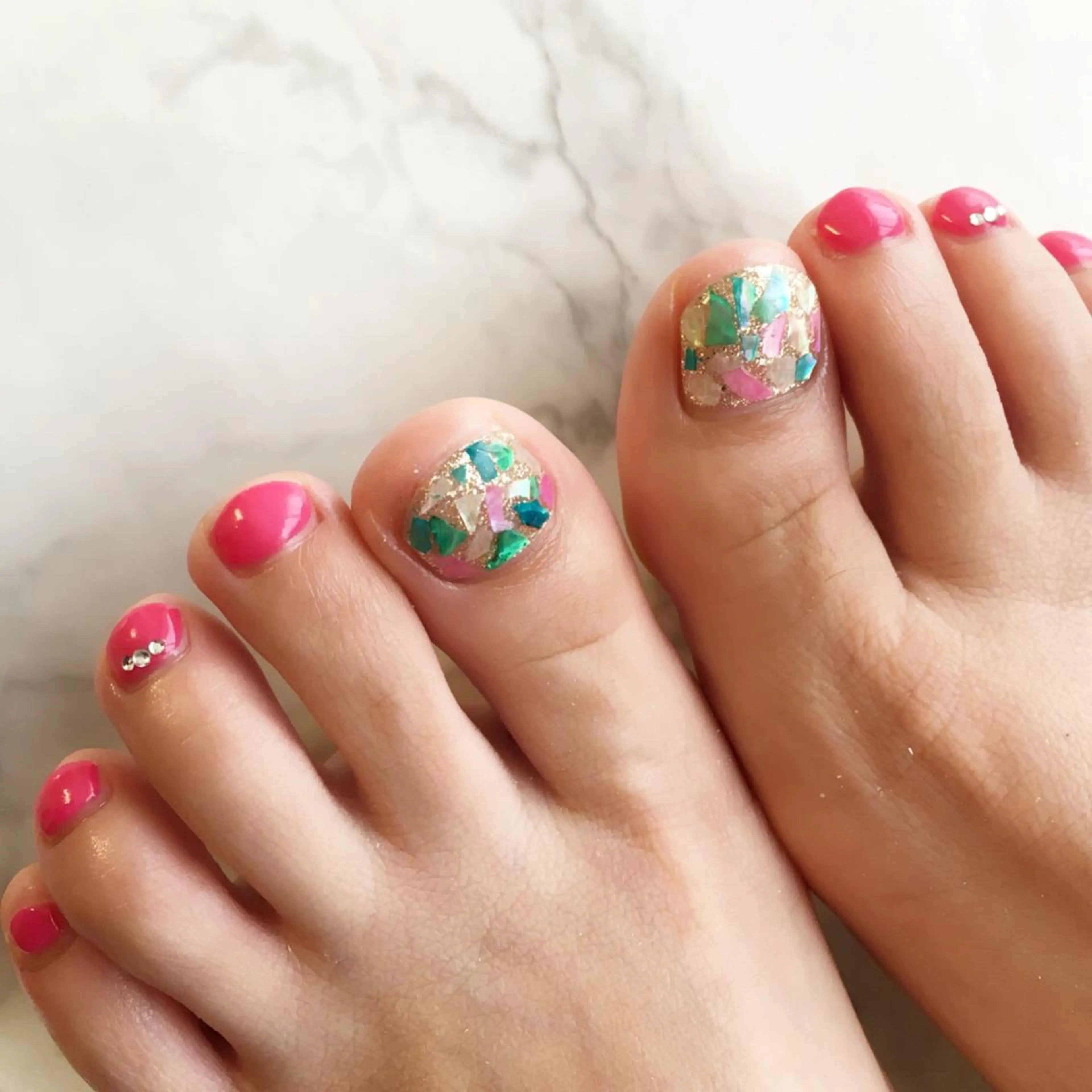 ネイル アートネイル ストーンネイル ハンドネイル SHINE NAILのネイルデザイン