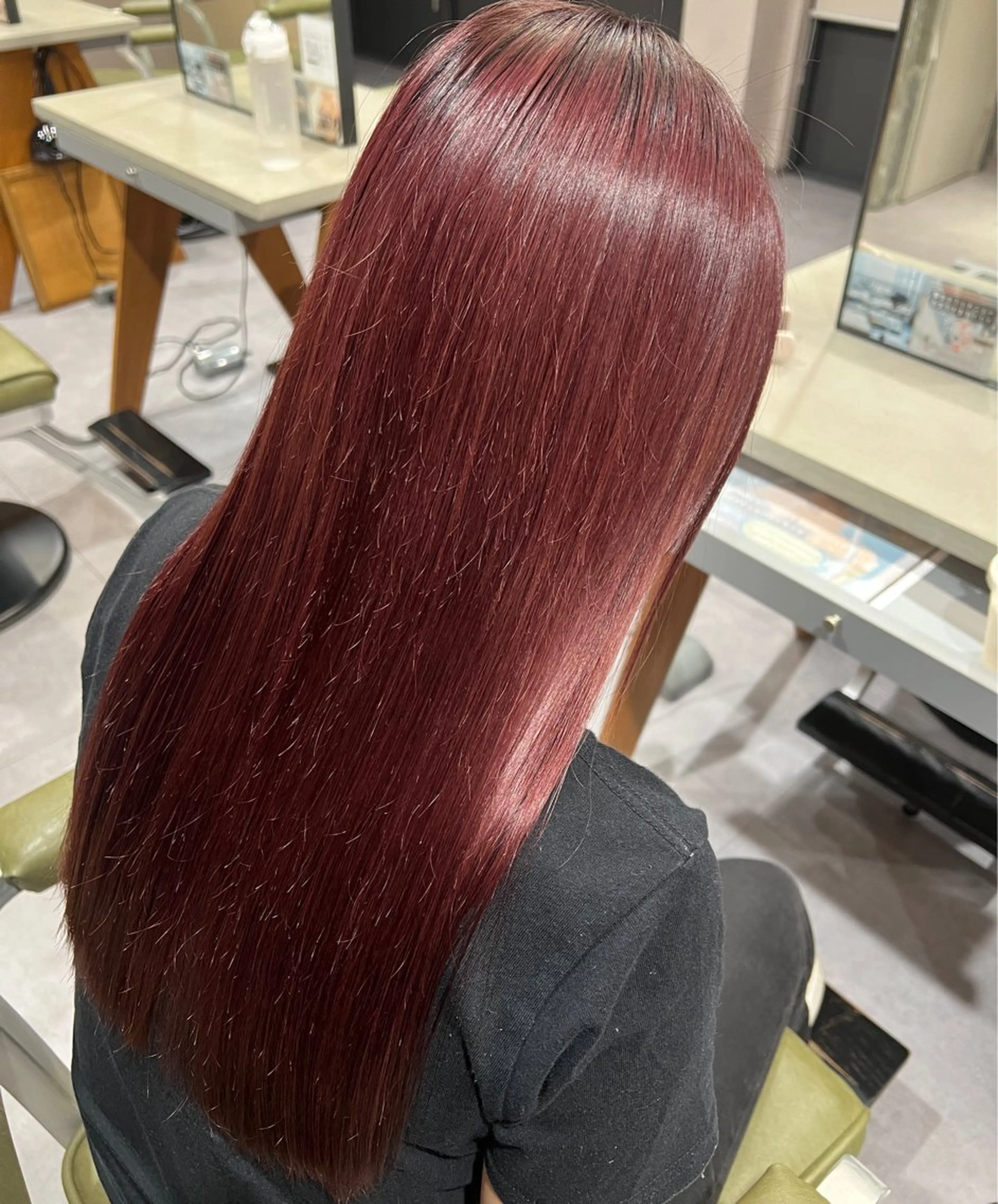 セミロング カラー ブリーチ 艶々🫧ハイトーン 輝のヘアスタイル