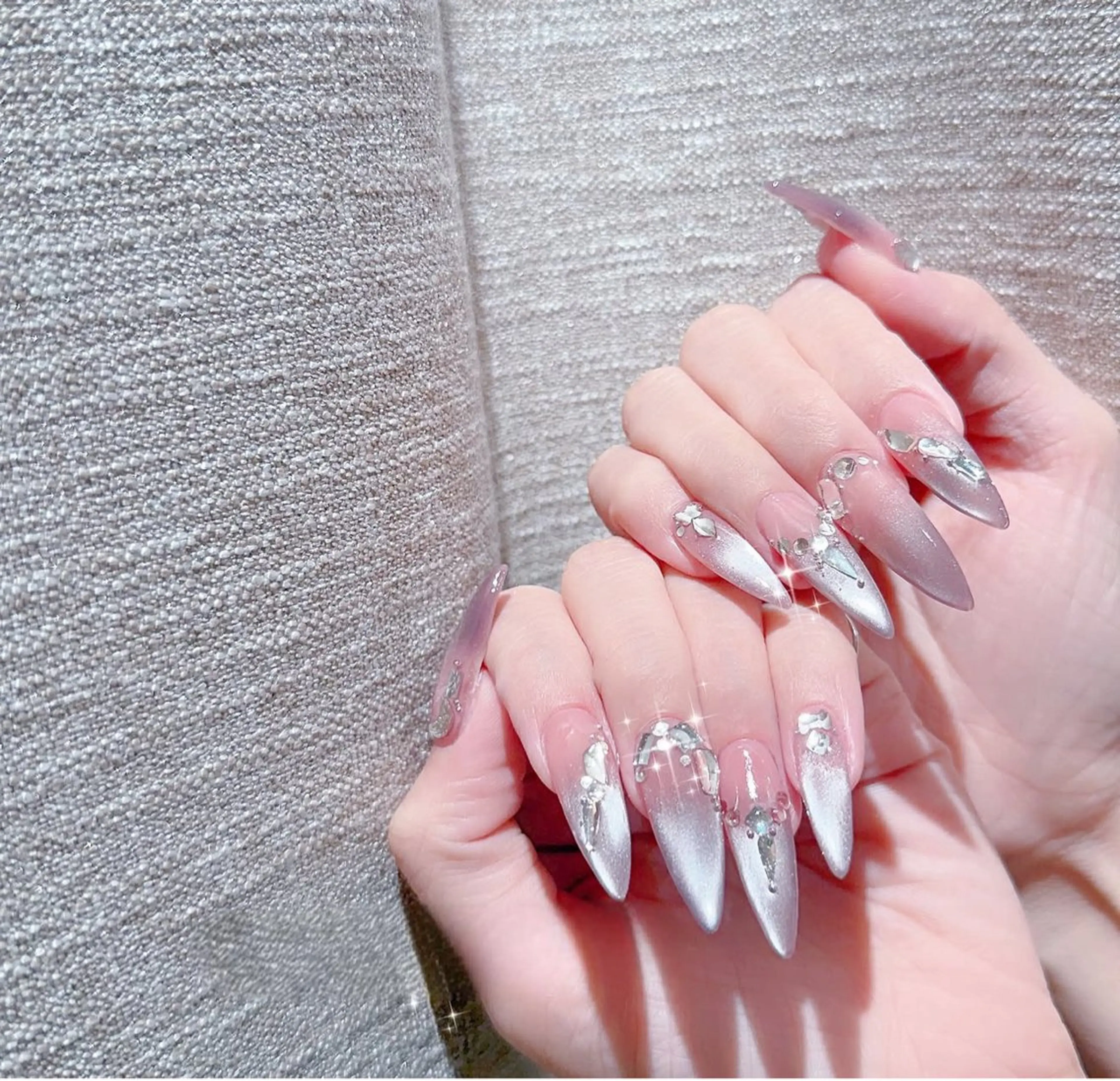 ネイル アートネイル ジェルネイル ネイルチップ ハンドネイル Rin Rin TA Nailのネイルデザイン