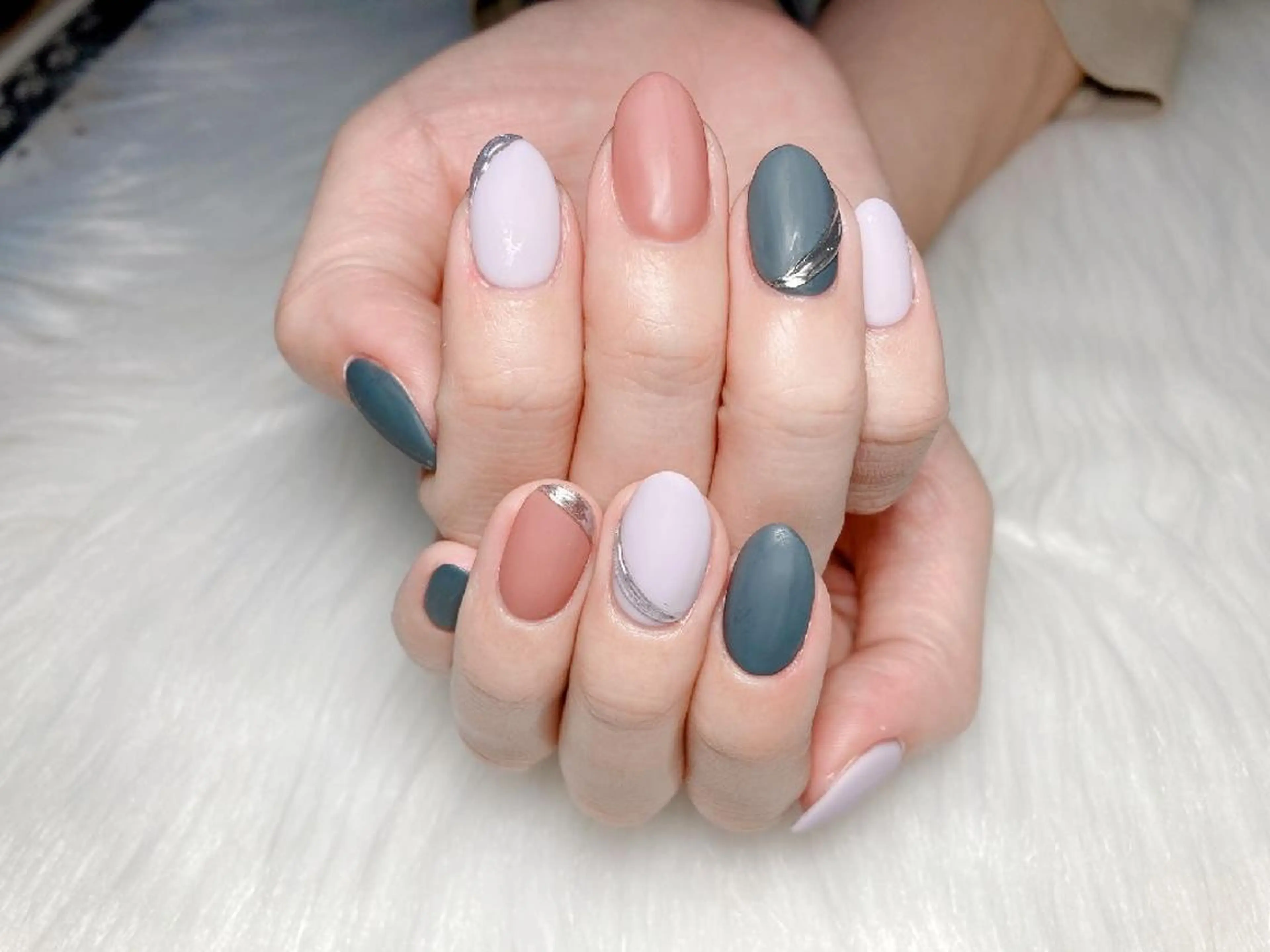 ネイル 🎀Yumi✨ ミキネイルサロン池袋のネイルデザイン