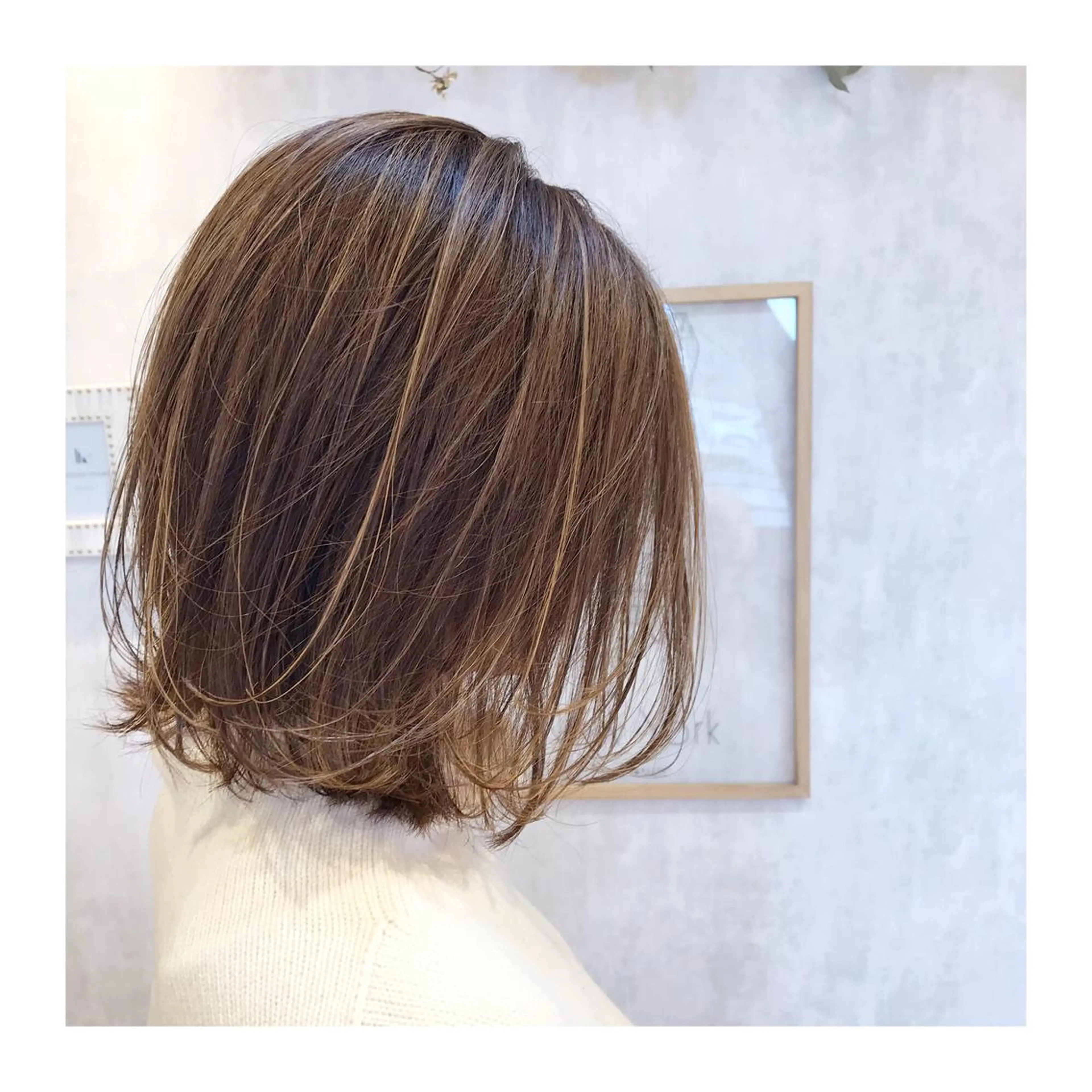 ミディアム ハイライト ヘアカラー 河田 海陽のヘアスタイル