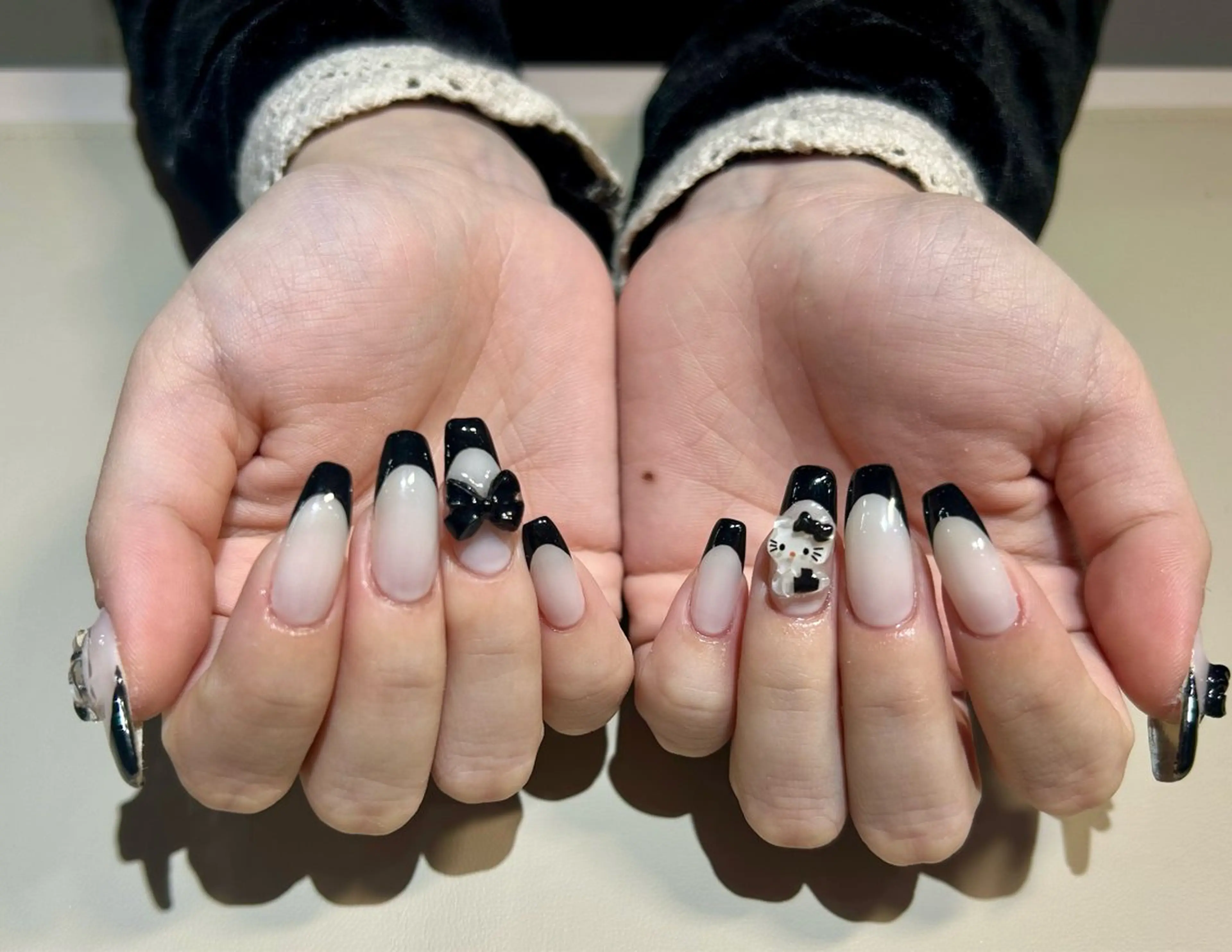 ネイル フレンチネイル OAK eyelash&nail 新潟所属・森山 ミチカのネイルデザイン