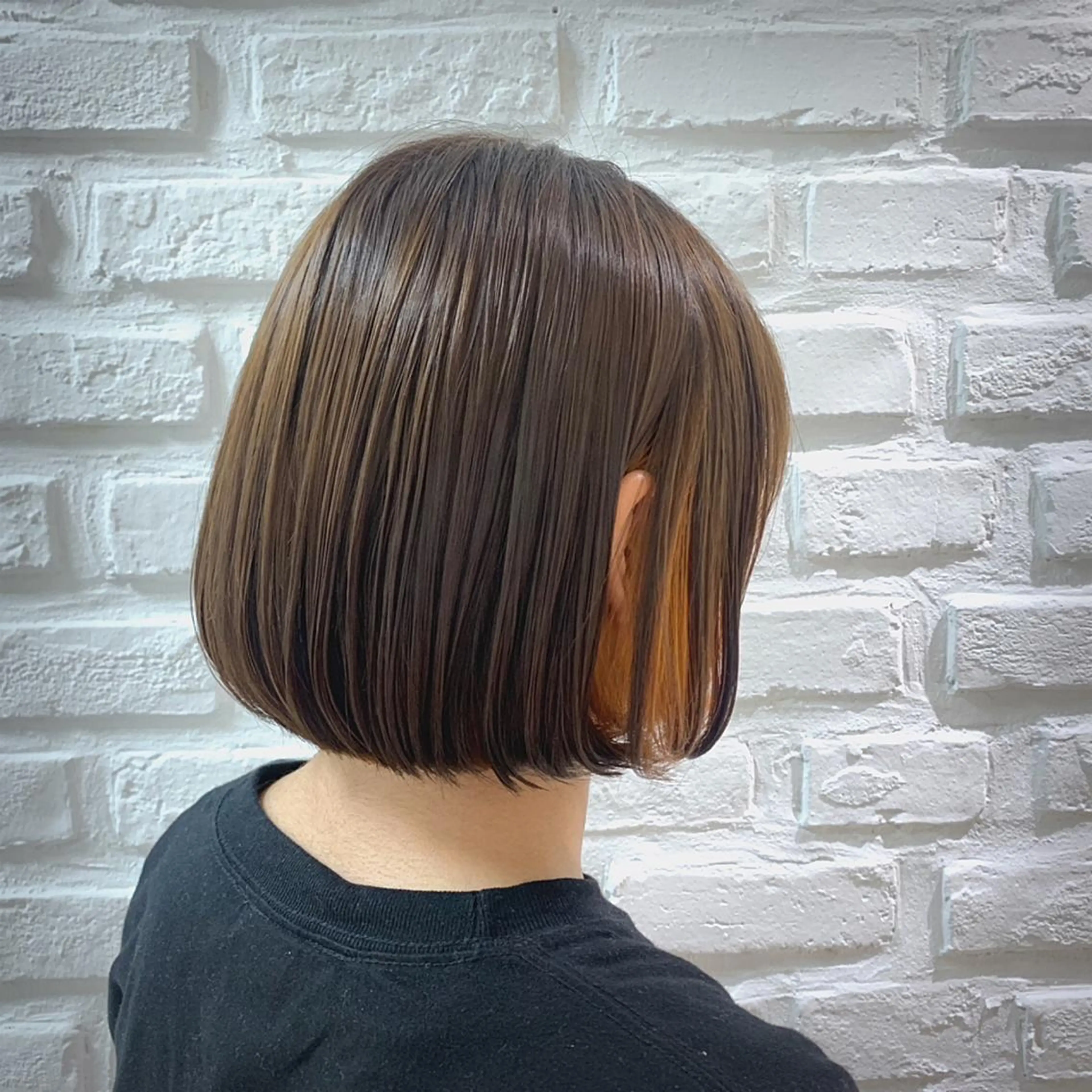 ショート カラー アッシュ ベージュカラー ブリーチ オレンジ ヘアカラー トリートメント 【デザインカラー】 粥川佳日望のヘアスタイル