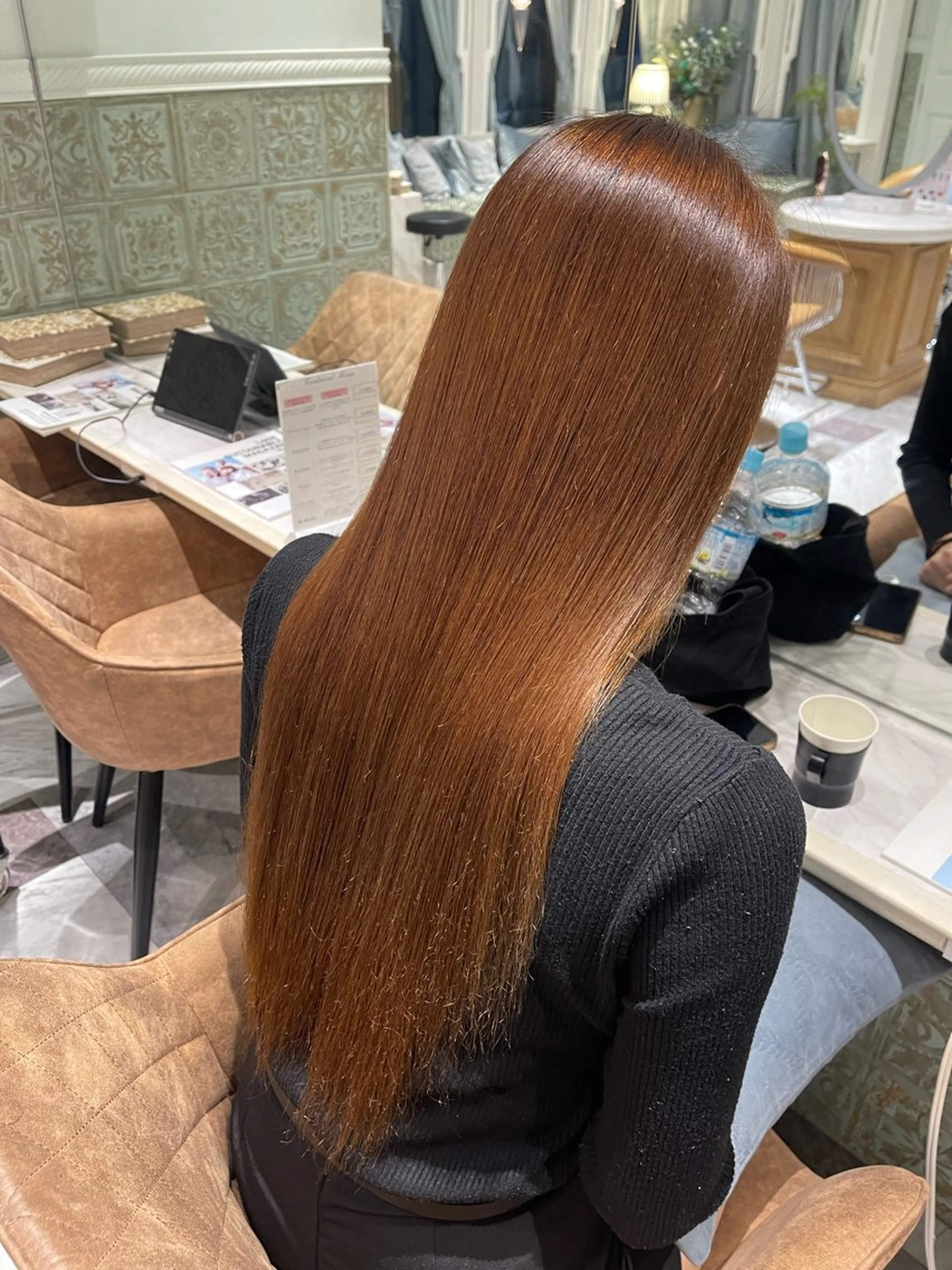 ロング 服部大地/ブリーチ 無しWカラー髪質改善のヘアスタイル