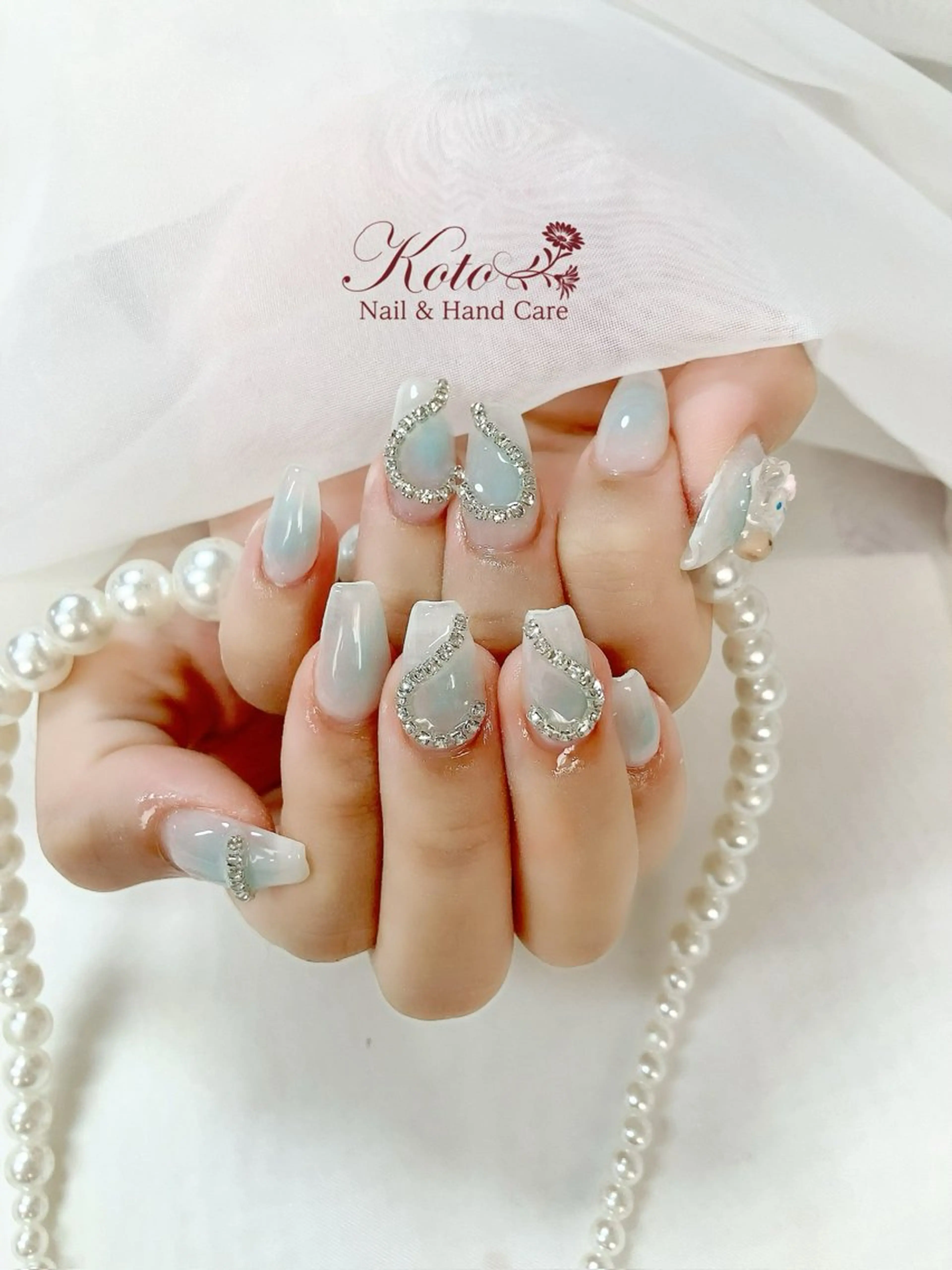 ネイル 長さ出し ジェルネイル 持ち込み ニュアンスネイル 赤色 ハンドネイル Nail Salon KOTOのネイルデザイン