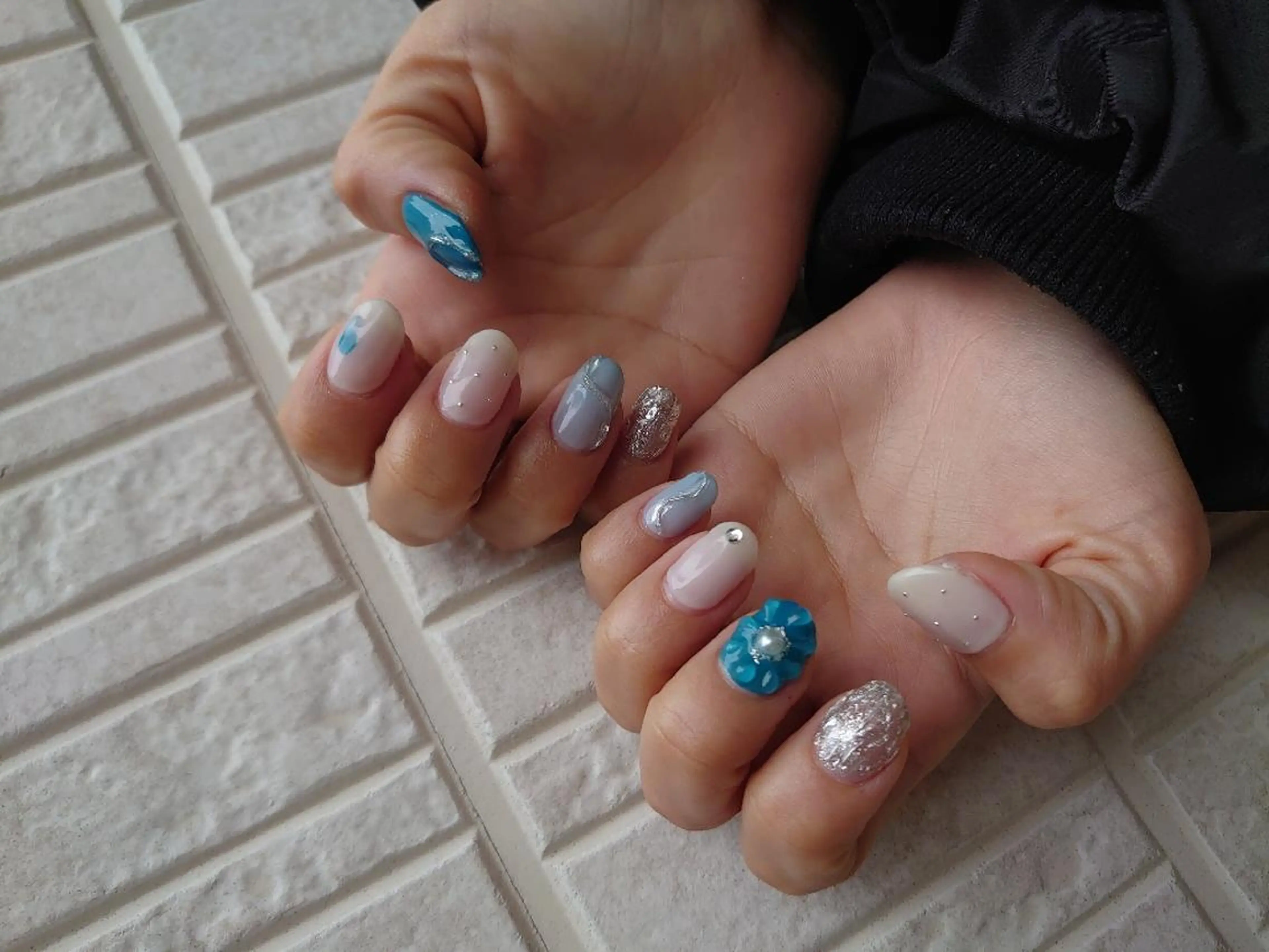 ネイル ジェルネイル 韓国ネイル ぷっくりネイル ワンホンネイル 冬ネイル ハンドネイル MANA MANAのネイルデザイン