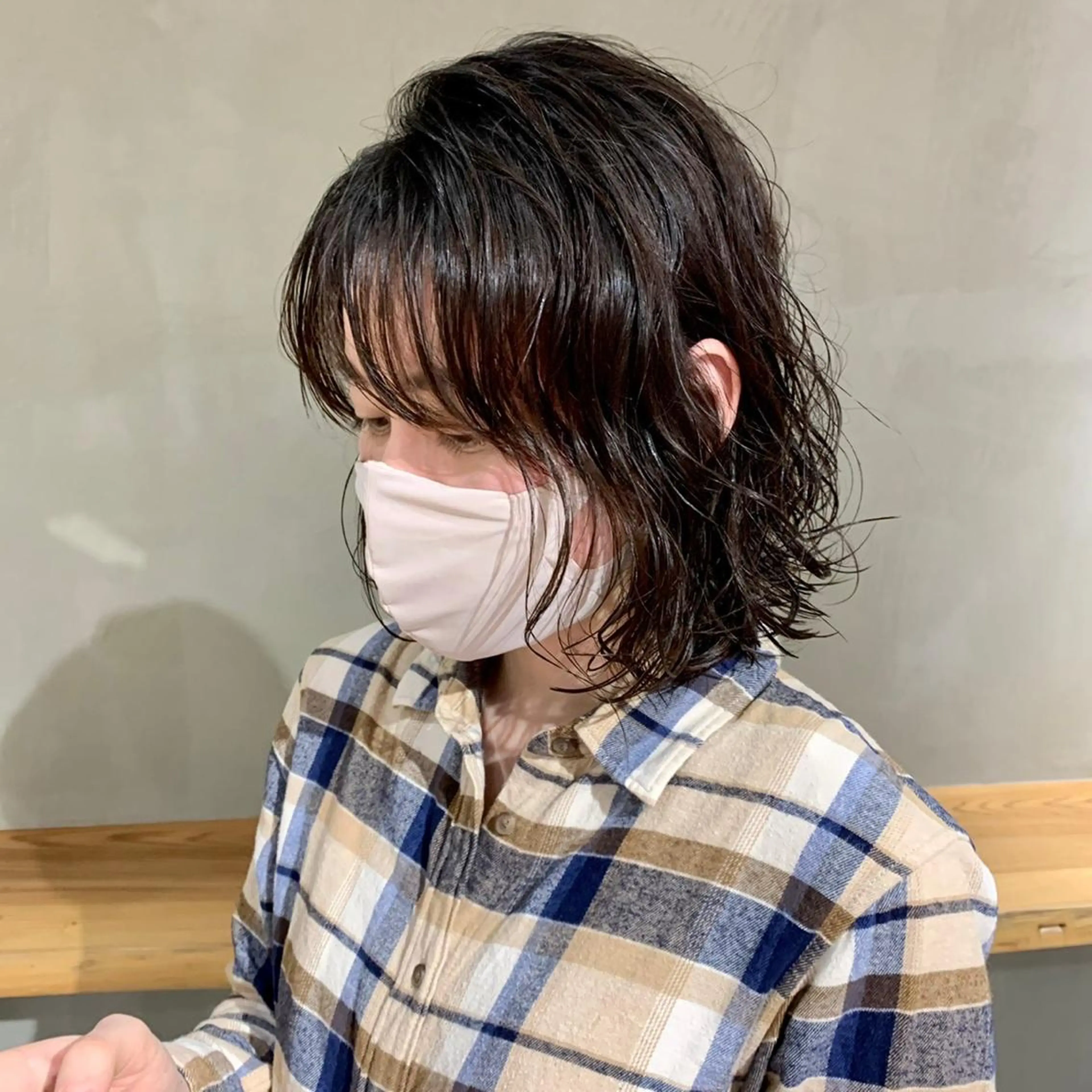 ミディアム momo 岡崎のヘアスタイル