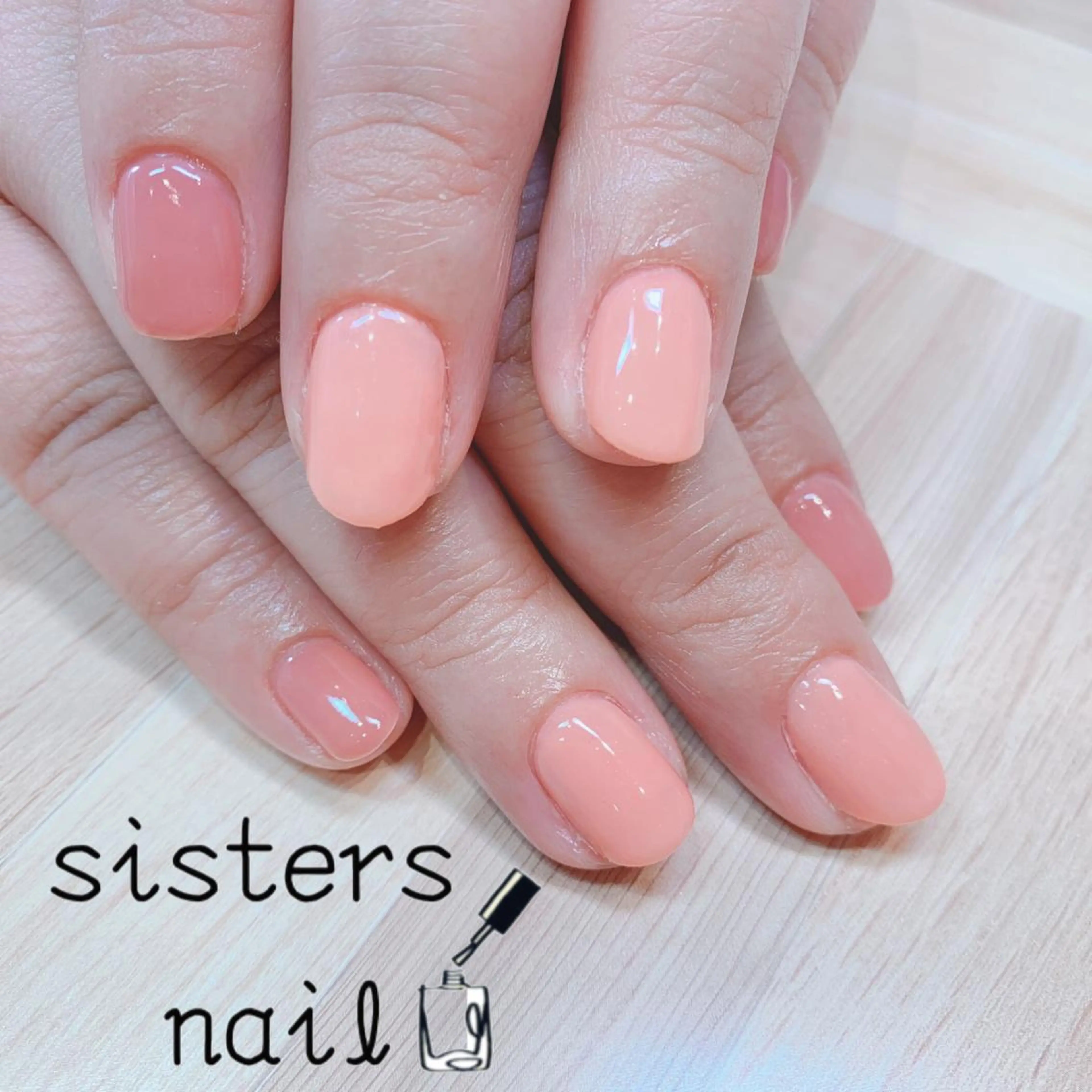 ネイル アートネイル ニュアンスネイル オレンジ シンプルネイル 春ネイル sisters nail.fのネイルデザイン