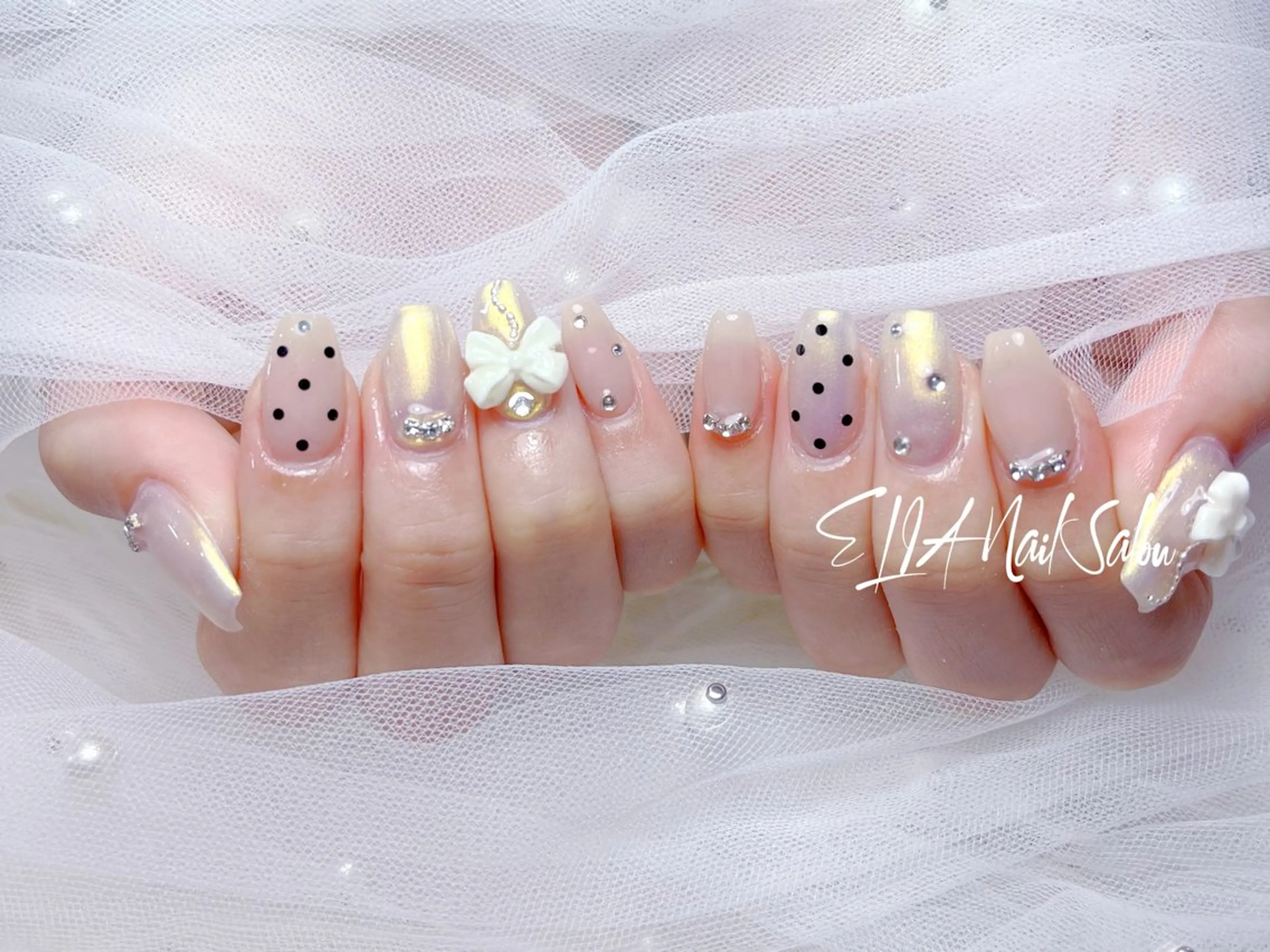 ミディアム ELIA【エリア】 nailsalonのネイルデザイン