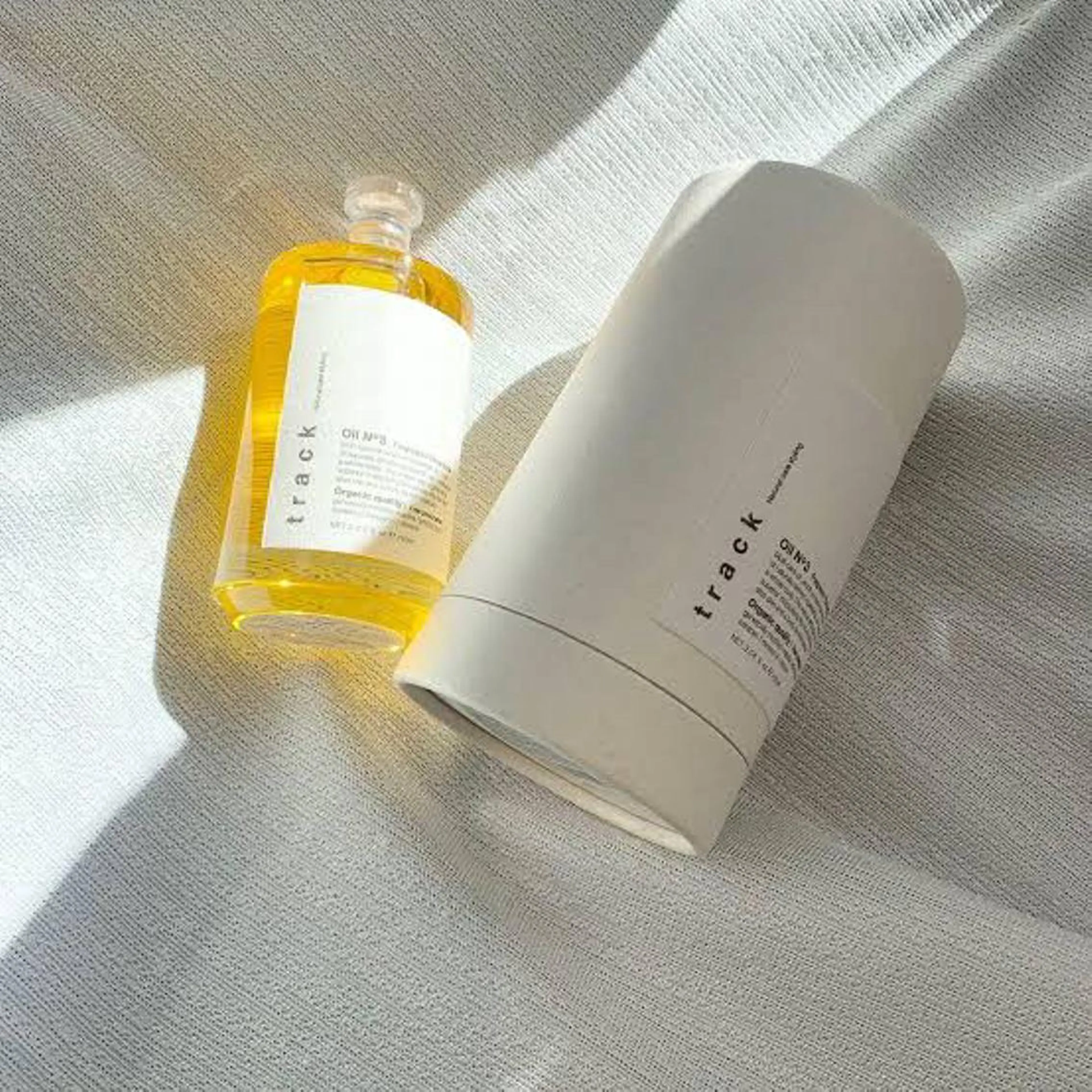 セミロング カラー 大人可愛い透明感🌟 小顔・韓国髪🌟野中のヘアスタイル