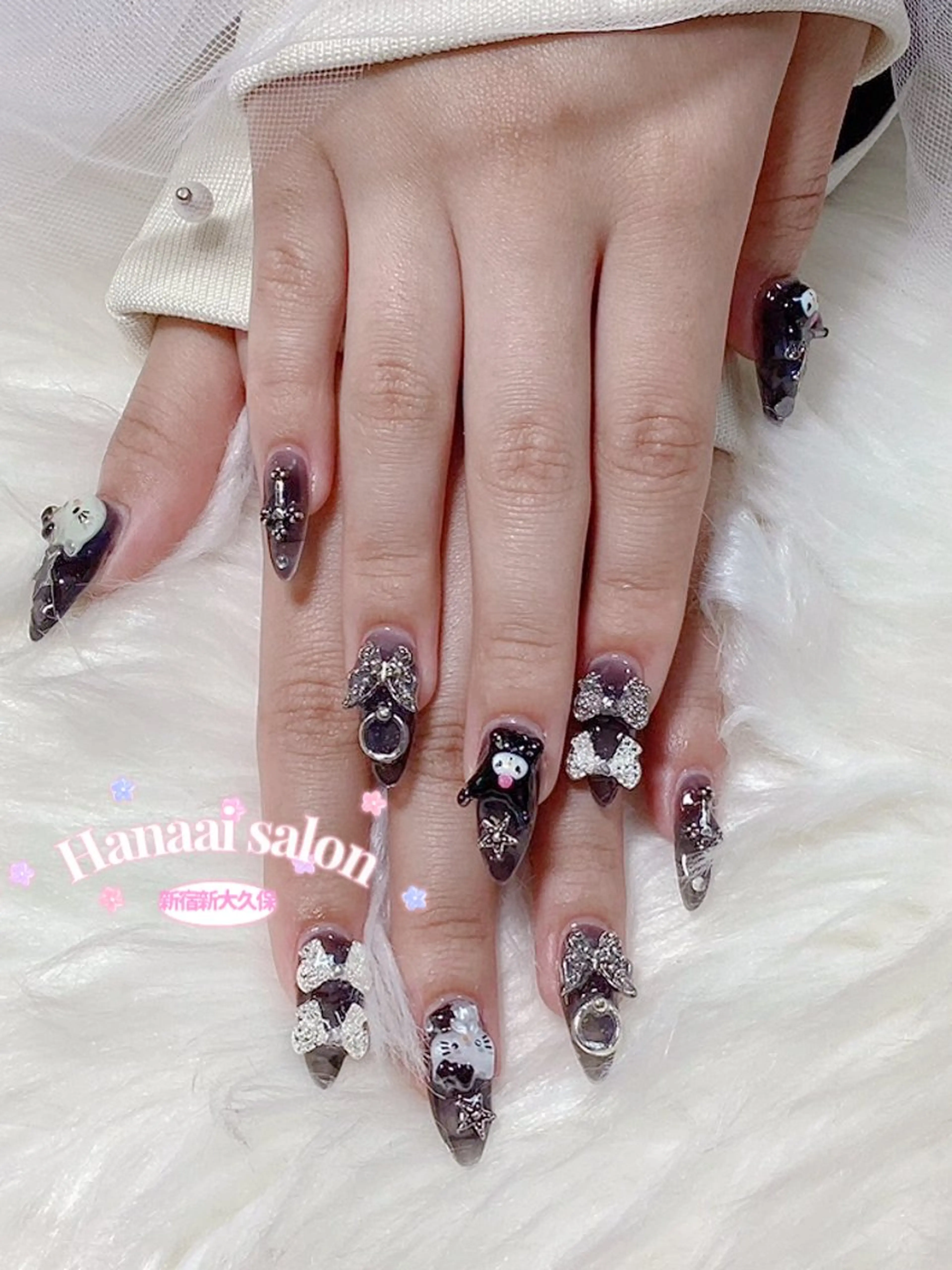 セミロング ハンドネイル Hanaai Salon新大久保店のネイルデザイン