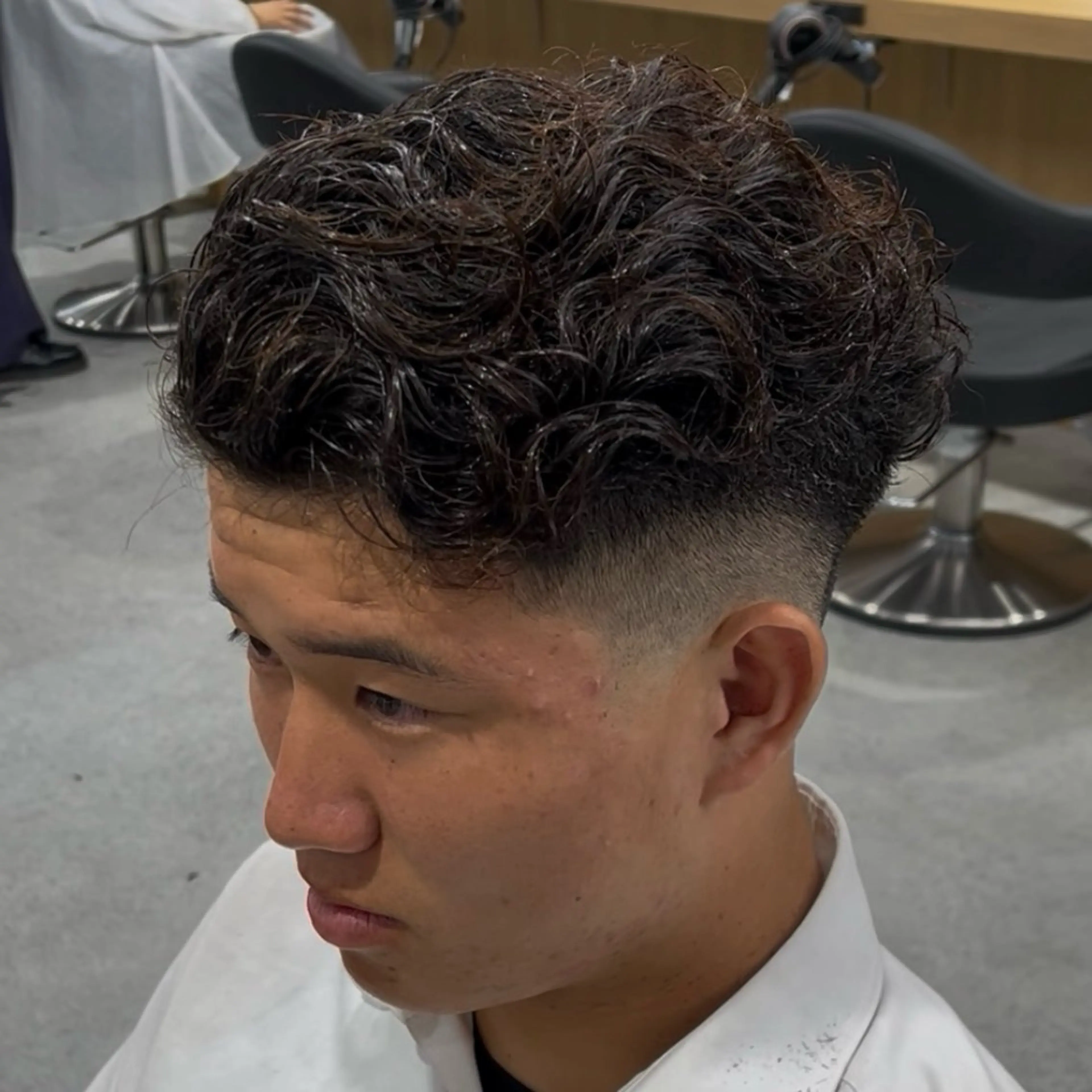 パーマ メンズ カット パーマ 🔥メンズカット＋パ ーマ🔥菊池一真のヘアスタイル