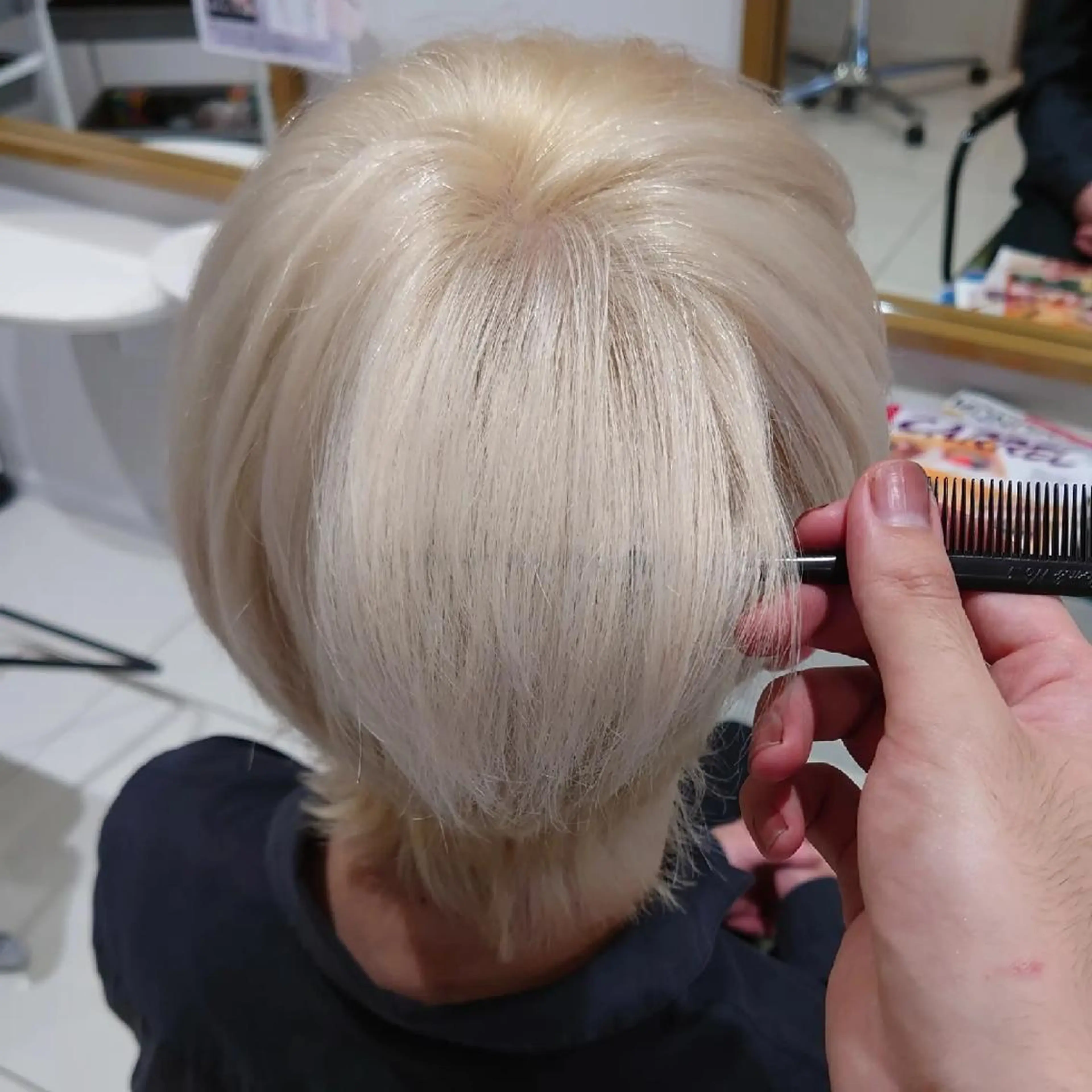 メンズ メンズブリーチ 新潟ハイトーンカラー NO.1✨ 小川 巧のヘアスタイル