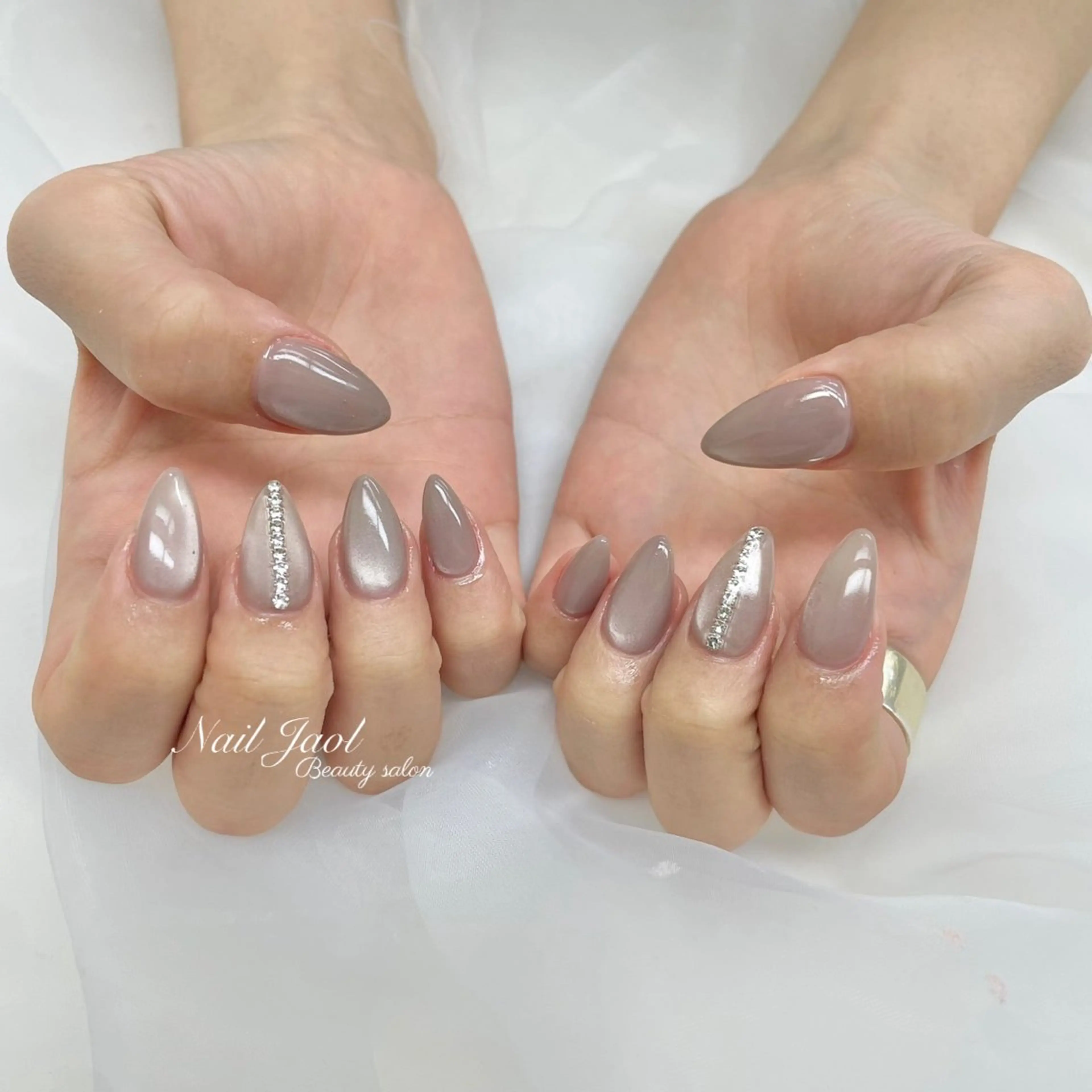 ミディアム 韓国風ヘア ハンドネイル nail jaol池袋店所属・ネイルJaol 池袋のネイルデザイン