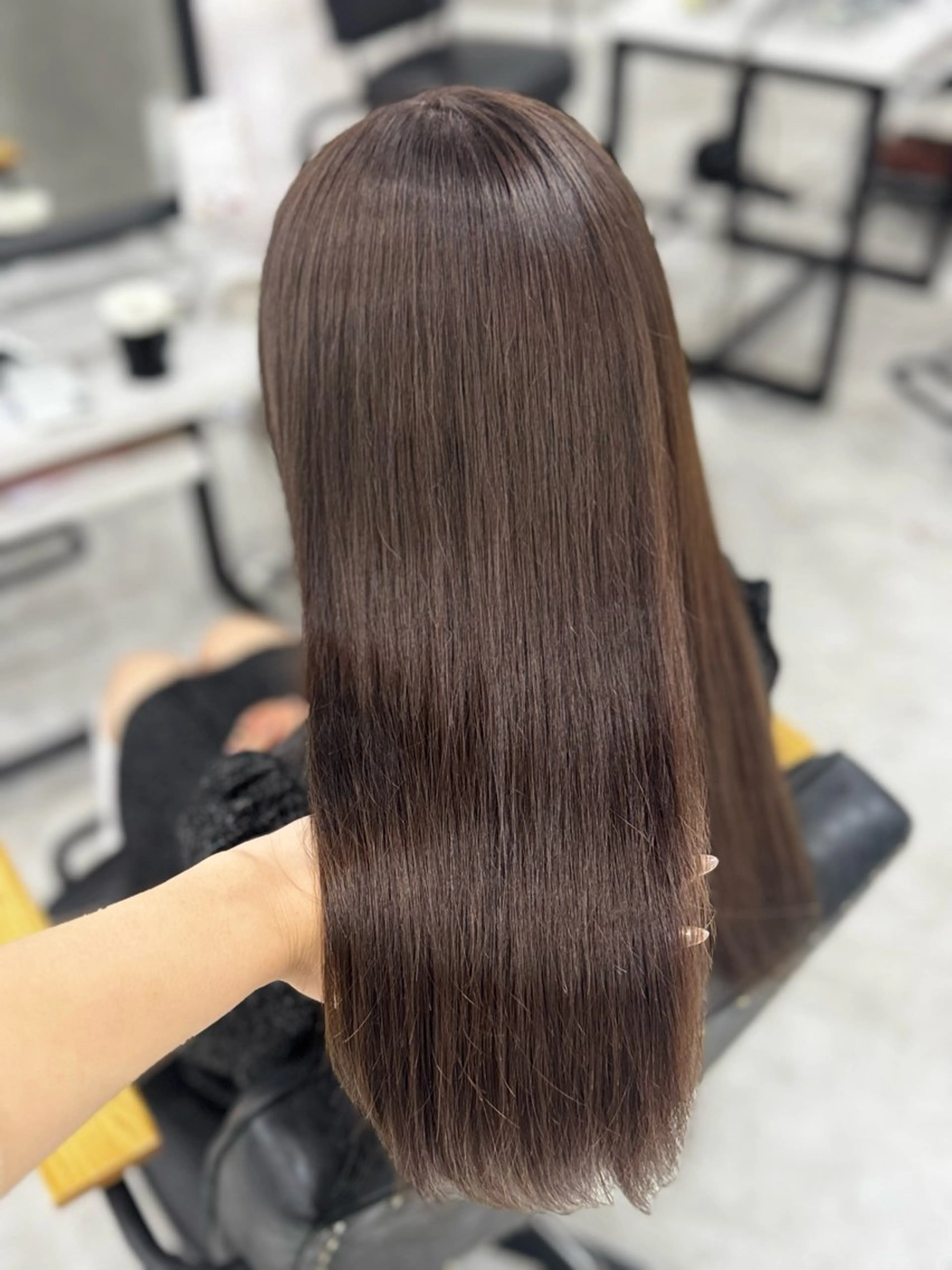 ロング カラー グレージュ カット ヘアカラー トリートメント 赤み無し柔らかカラー 【梅田】madokaのヘアスタイル