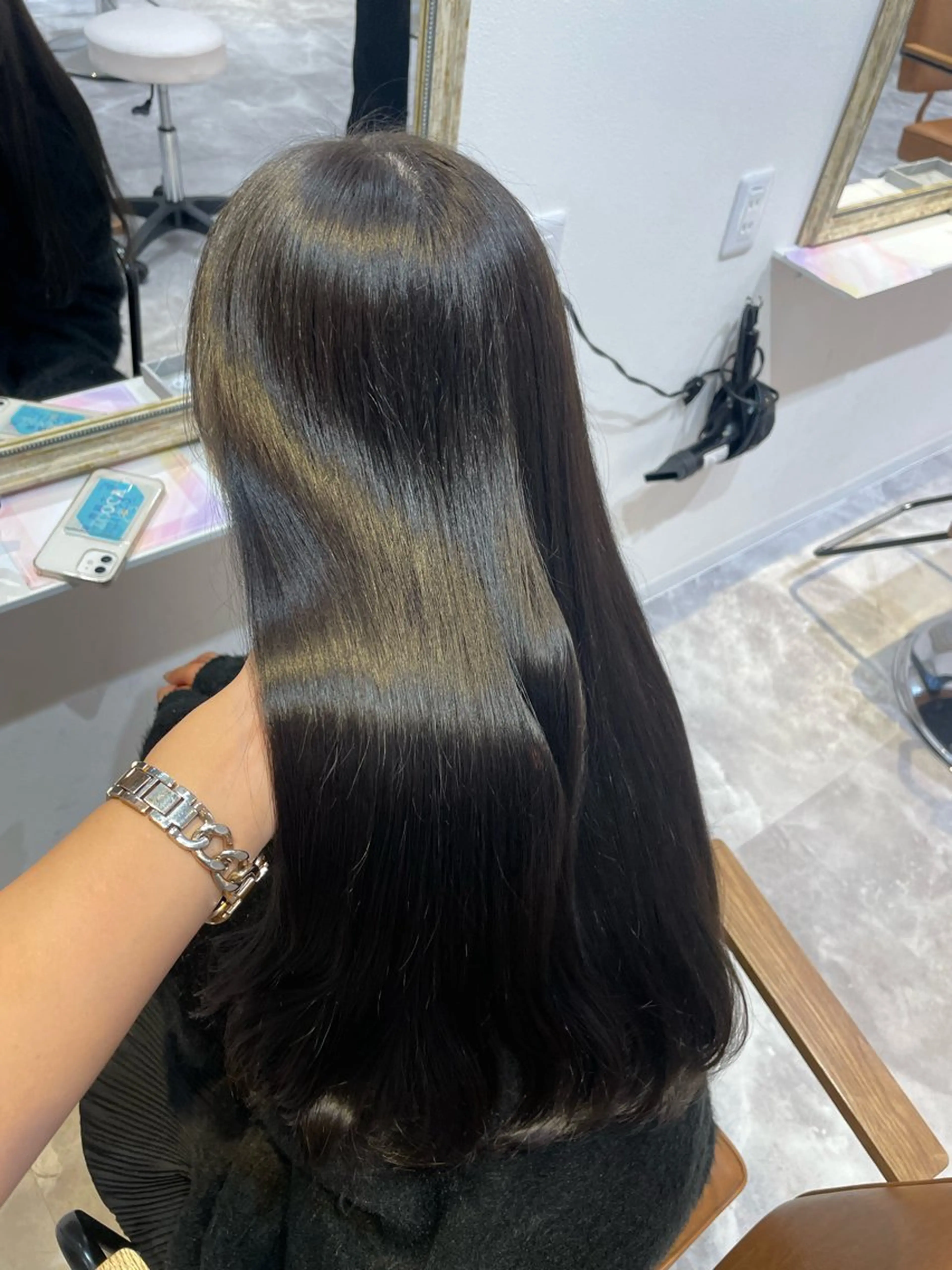 ロング カラー 黒髪 ヘアカラー 似合わせカラー 梅田 ayanaのヘアスタイル