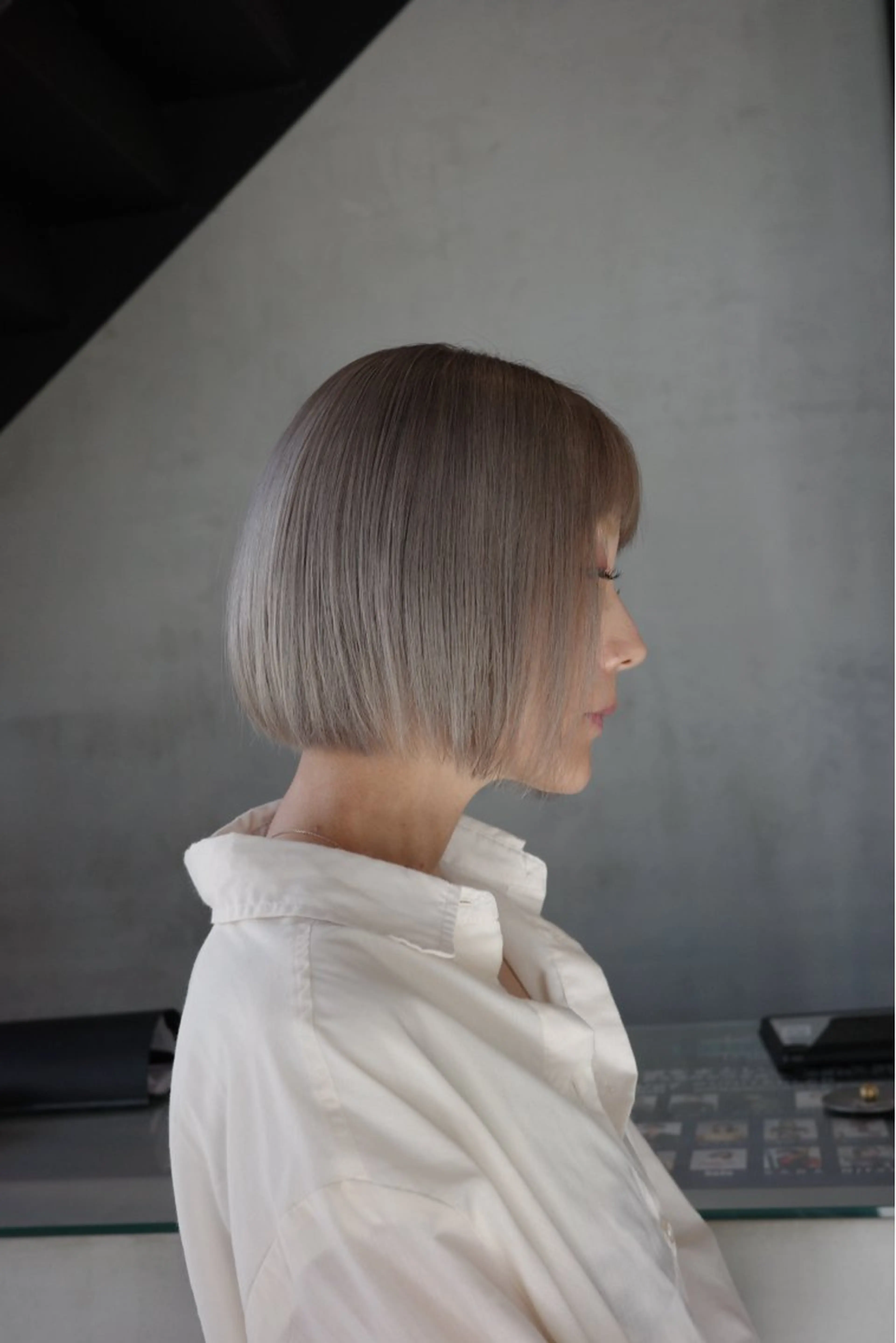 ミディアム カラー ベージュカラー ホワイトベージュ ヘアカラー Tamoto Arumuのヘアスタイル