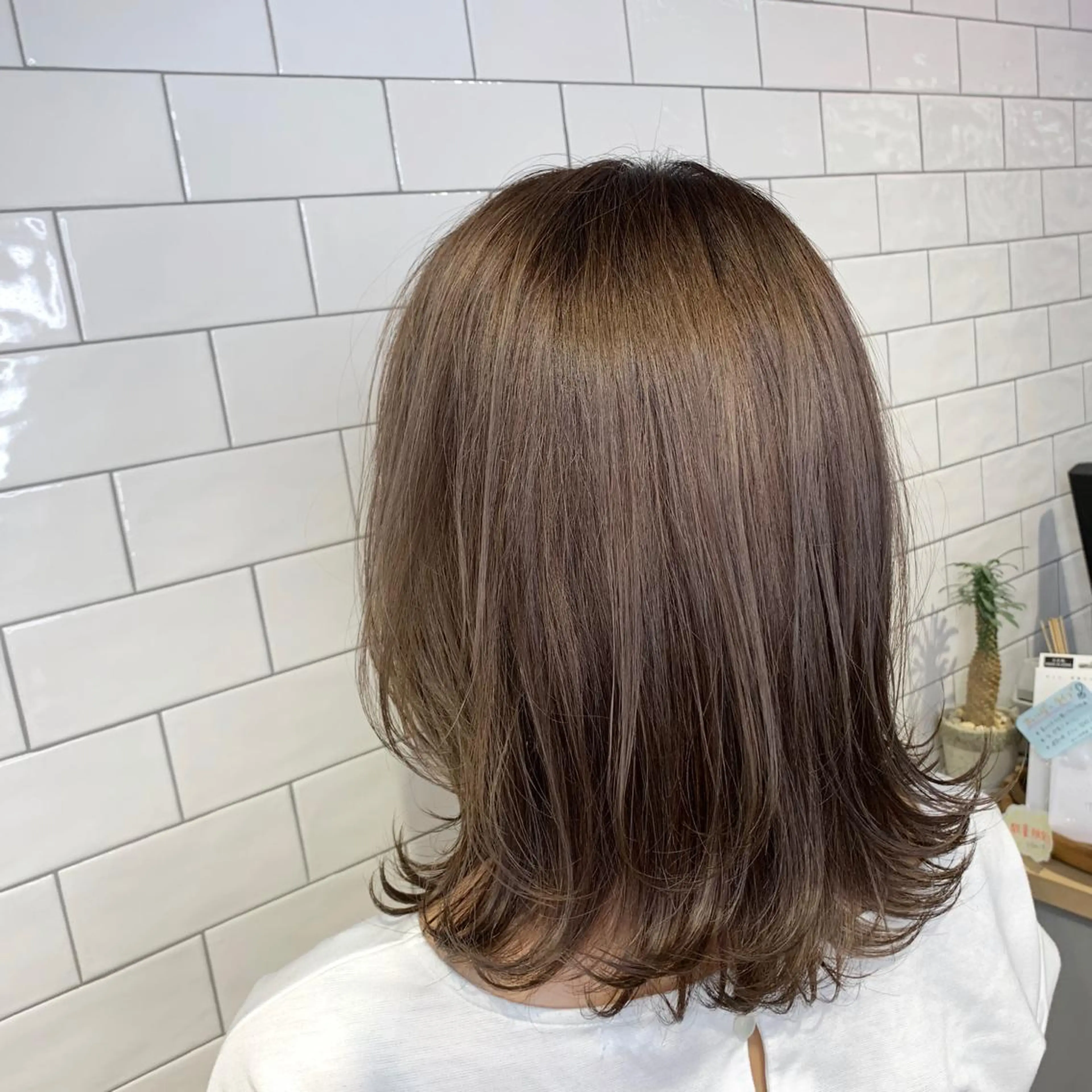ミディアム カラー 透明感カラー ハイライトカラー ハイライト トリートメント ヘアカラー 原山 直人のヘアスタイル