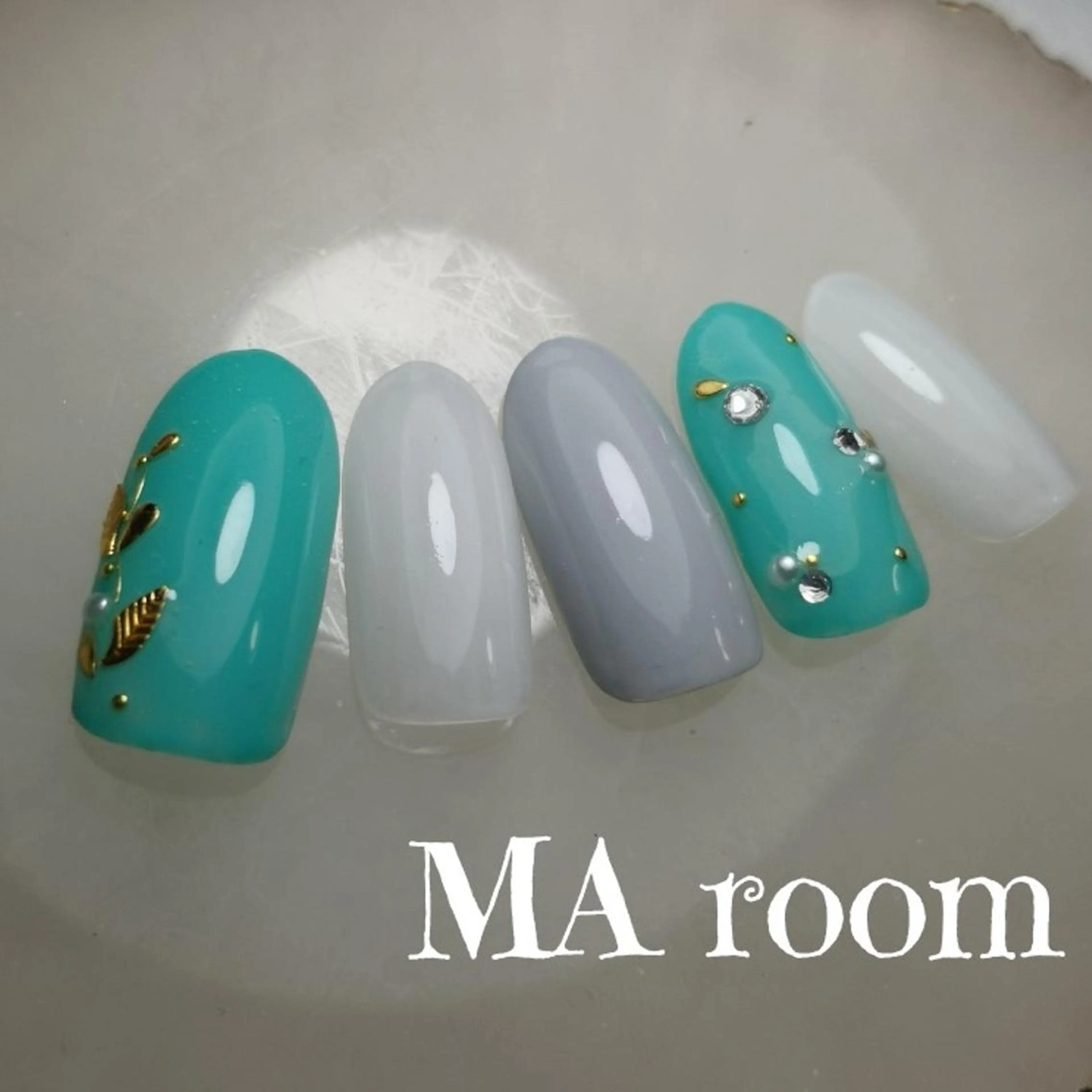 ネイル &MERCI所属・&MERCI nail maoのネイルデザイン