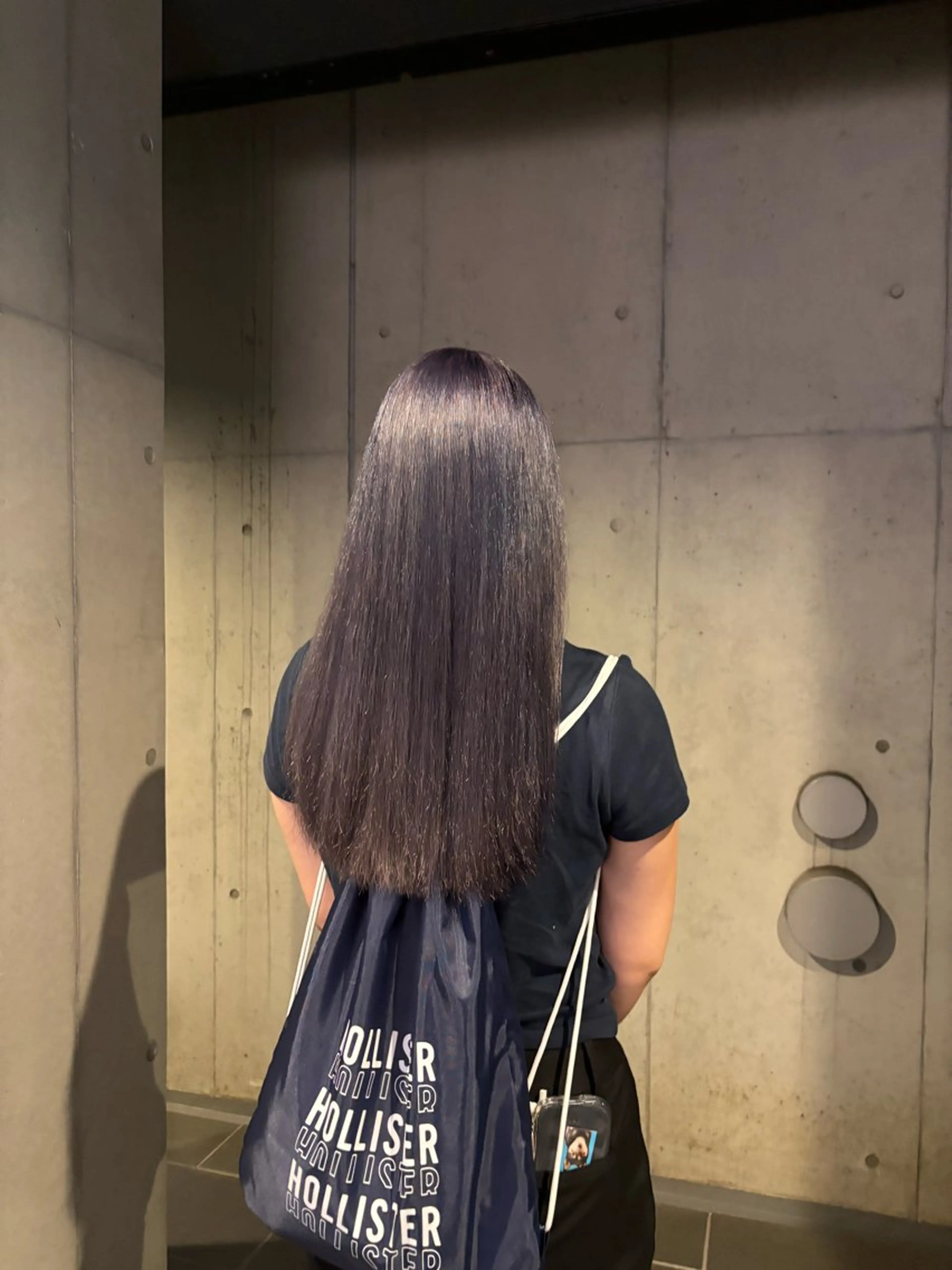 ロング パープルカラー ヘアカラー トリートメント 〖❁田尻千尋| LEONID❁〗のヘアスタイル