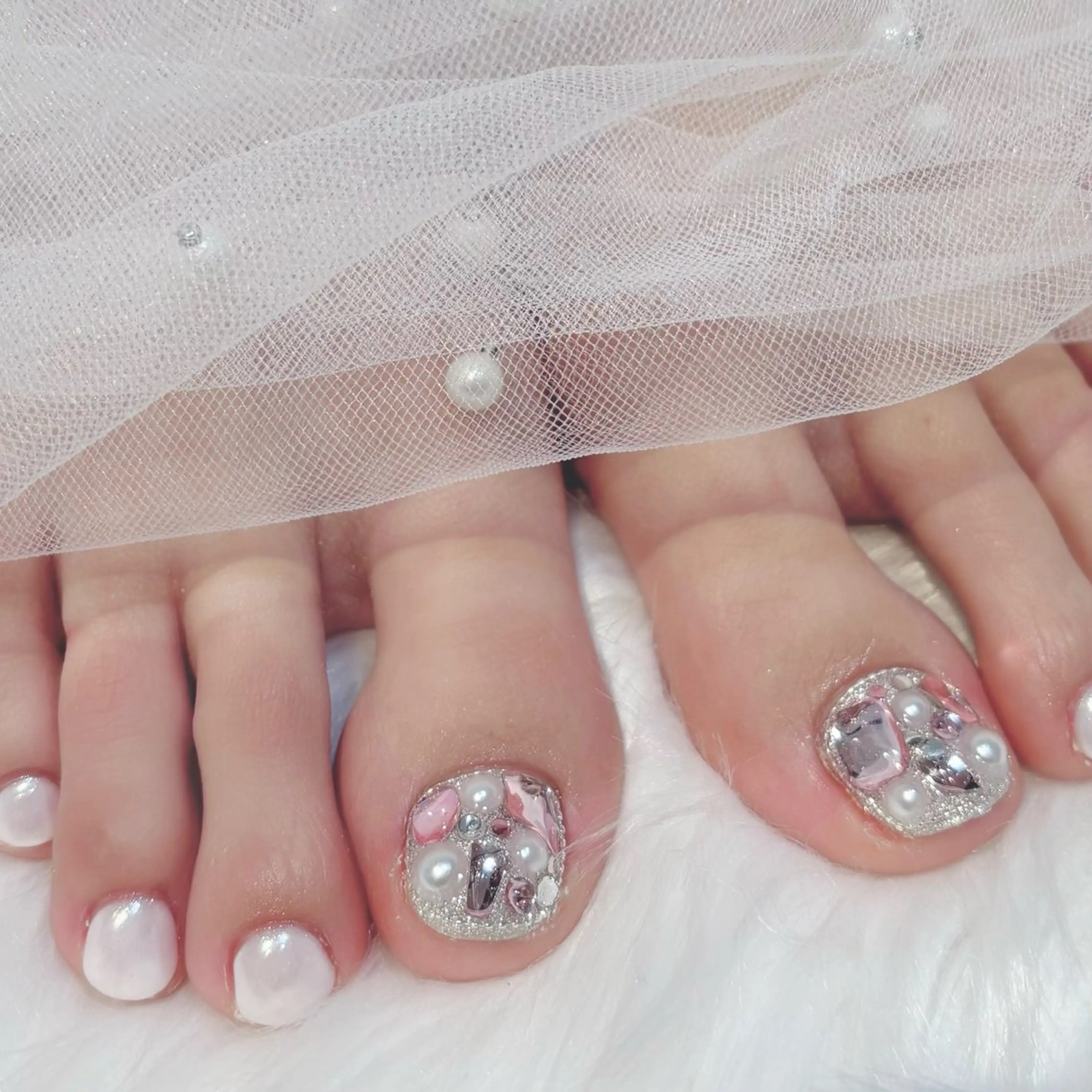 ネイル オーロラネイル キラキラネイル ワンホンネイル フットネイル ぷりゅねる　心斎橋所属・Keli Nail 心斎橋のネイルデザイン