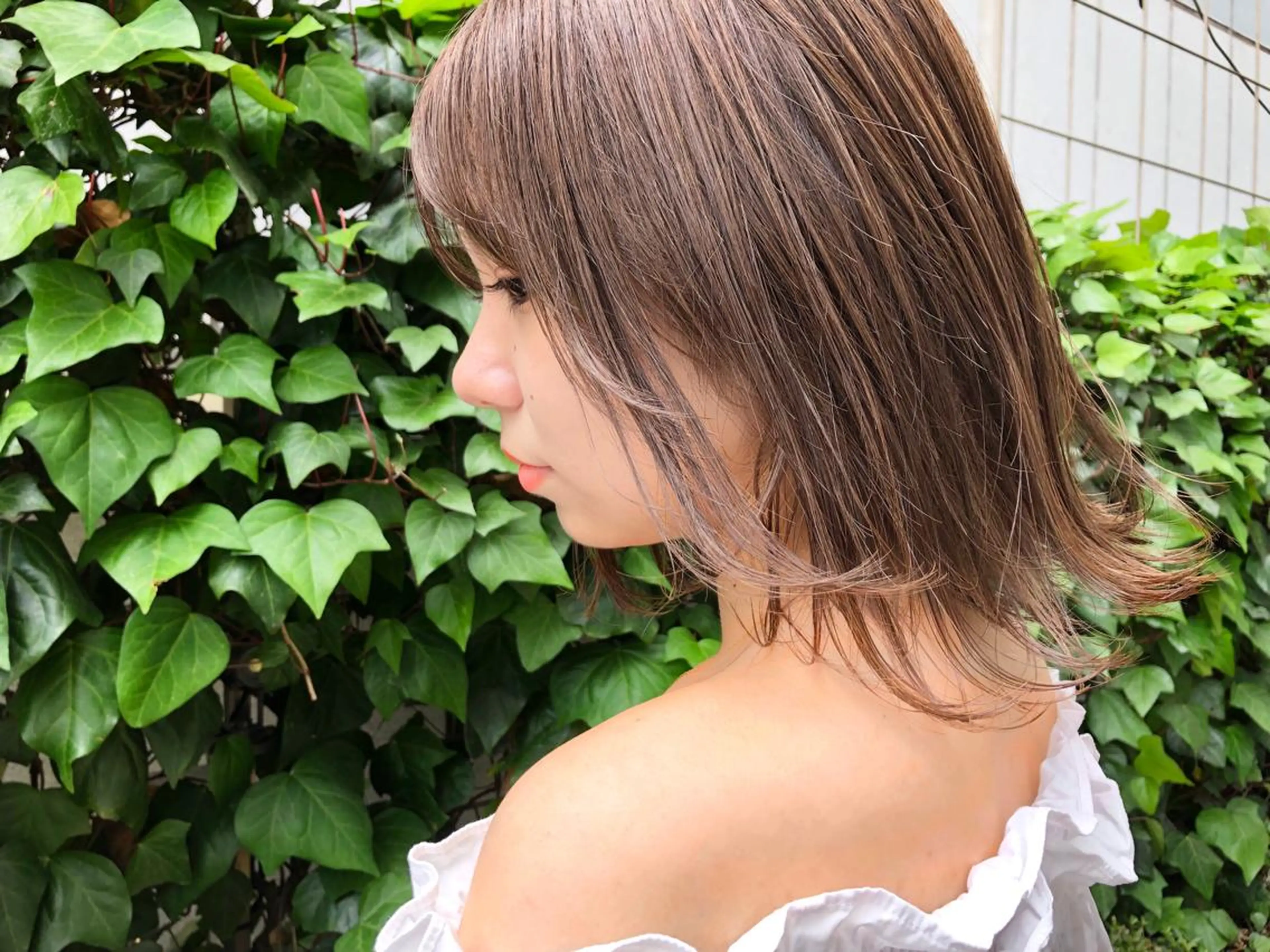 カラー アッシュ アッシュブラウン ブラウンカラー カット ヘアカラー ウルフ、ボブ美容師 今井のヘアスタイル