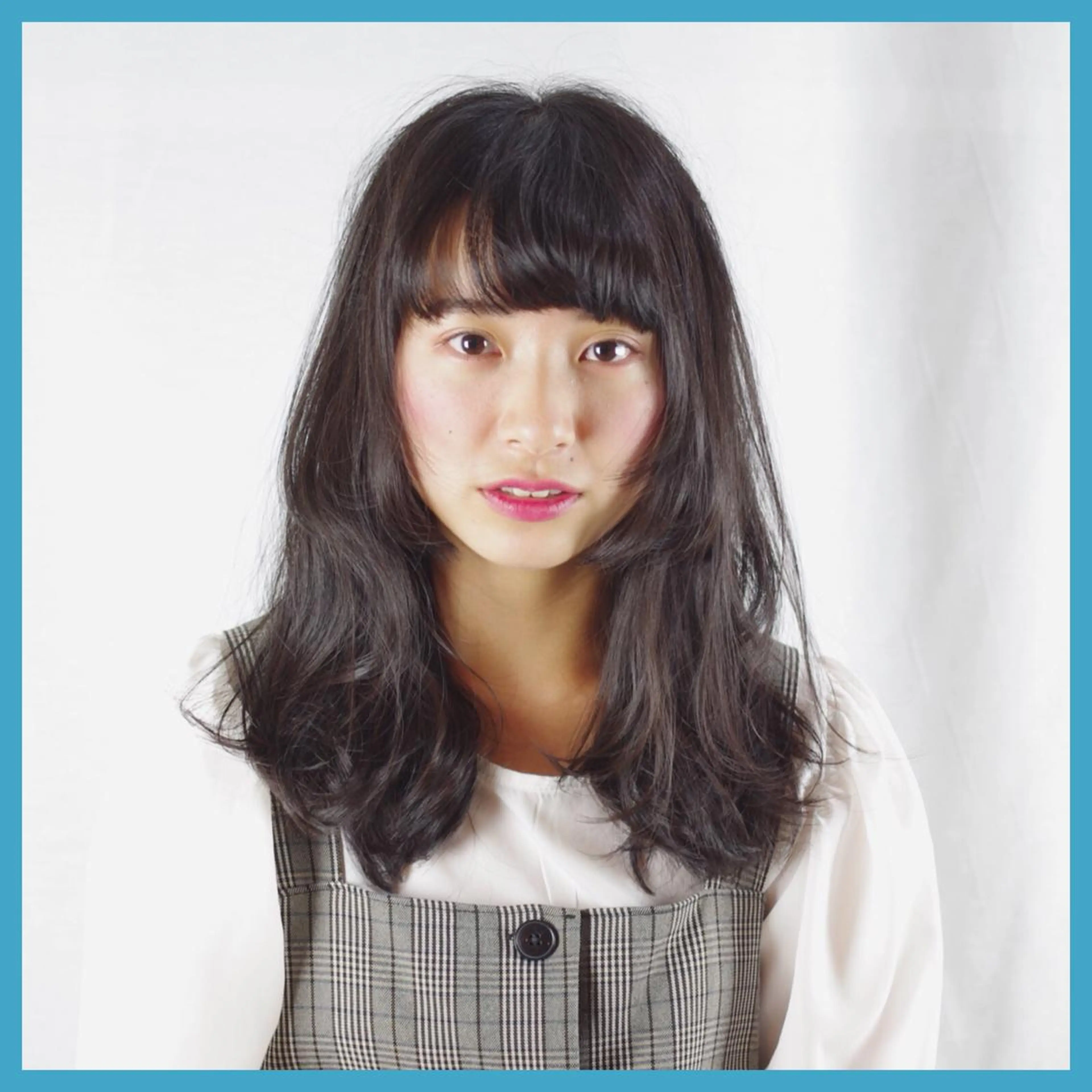 セミロング パーマ 小沢 佑次のヘアスタイル
