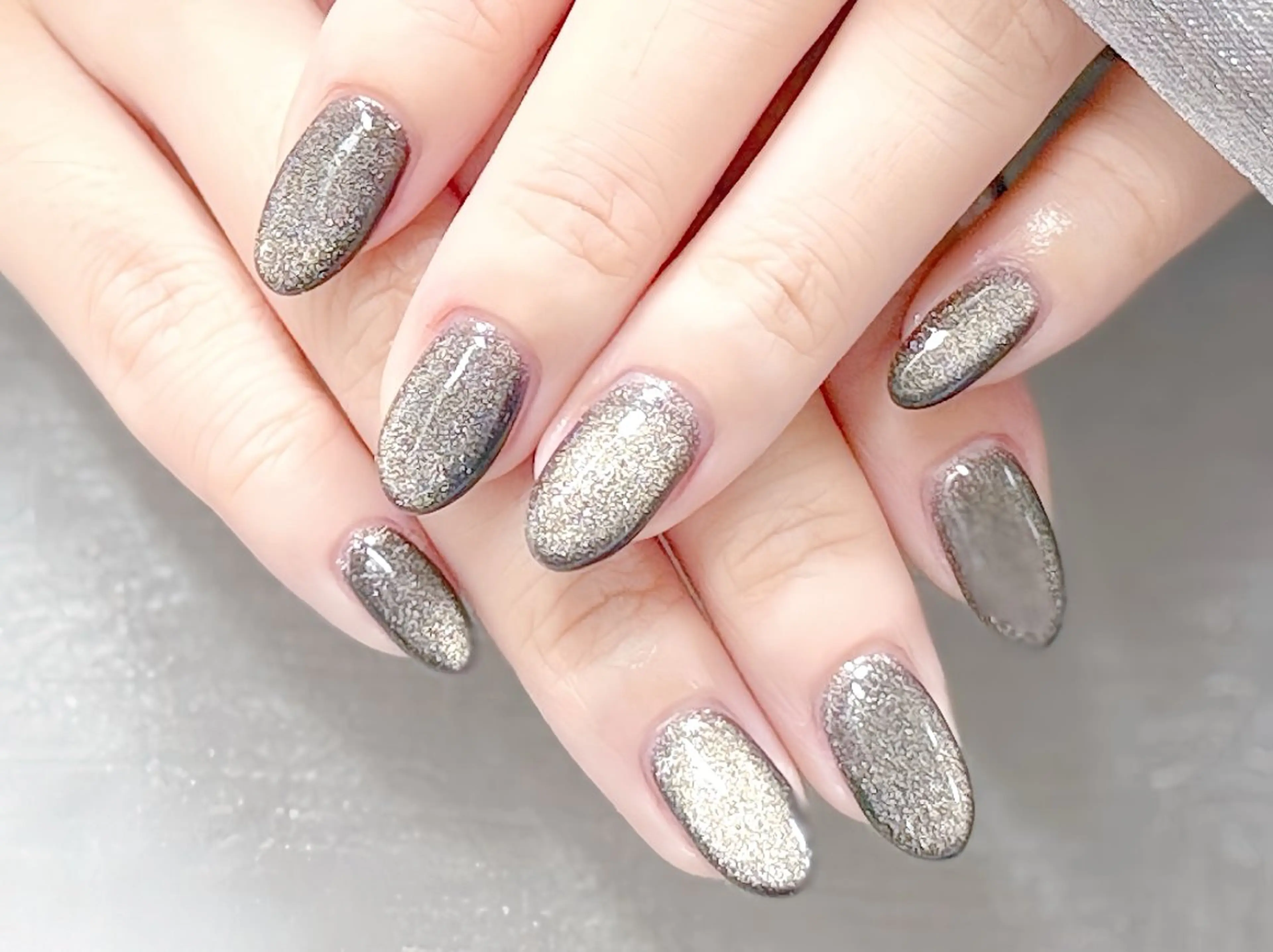 ネイル 長さ出し フレンチネイル グラデーション マグネットネイル マグネットフレンチ ハンドネイル るか 池袋のネイルデザイン