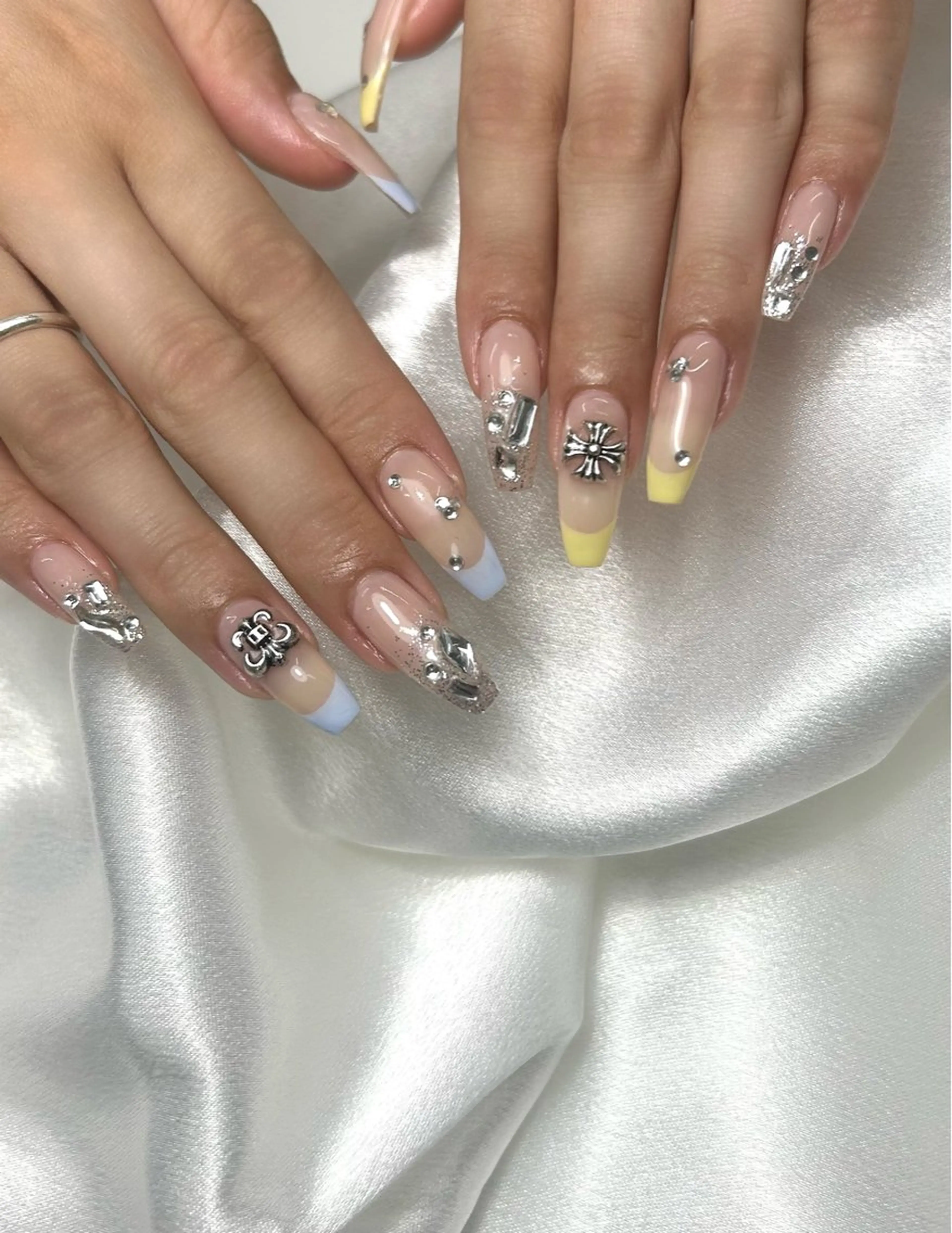 ネイル ハンドネイル nailsalon   haku所属・haku 🤍のネイルデザイン
