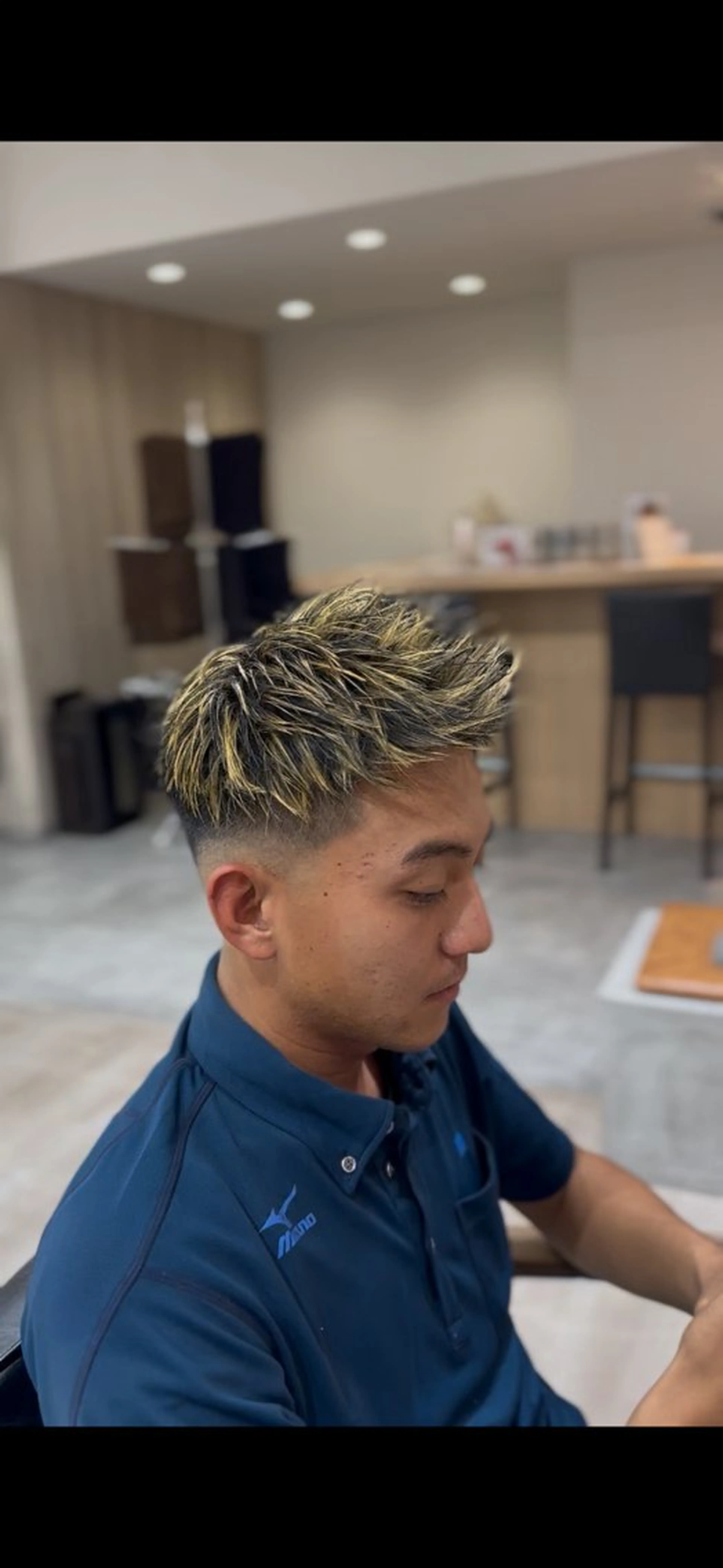 ショート メンズ メンズメッシュ カット ヘアカラー Chere ore 新金岡所属・ツイスパ/フェード /辻諒哉のヘアスタイル